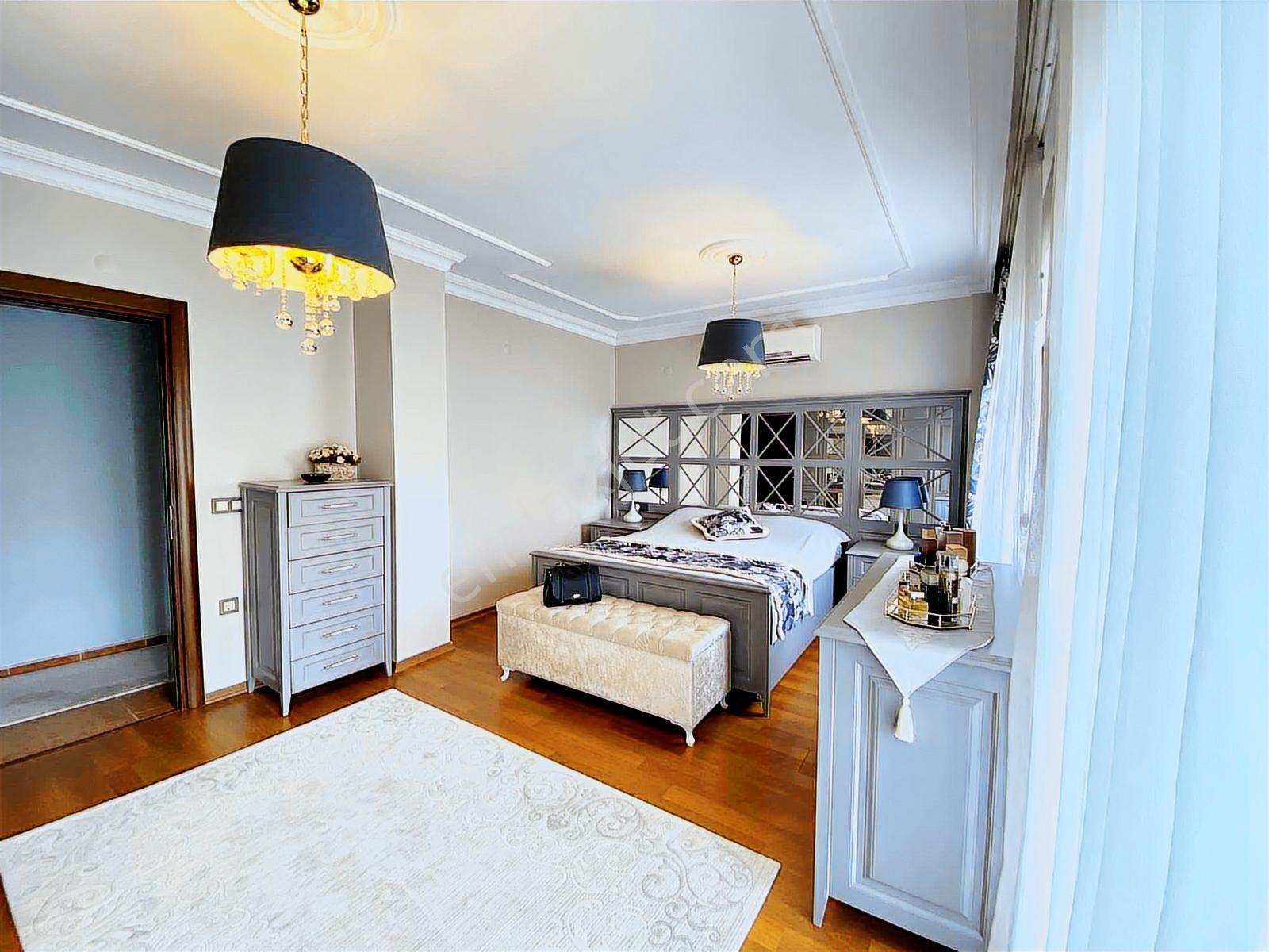 Büyükçekmece Ekşioğlu Yakamoz Sitesi Satılık 5+2 Müstakil Villa - Görsel 33