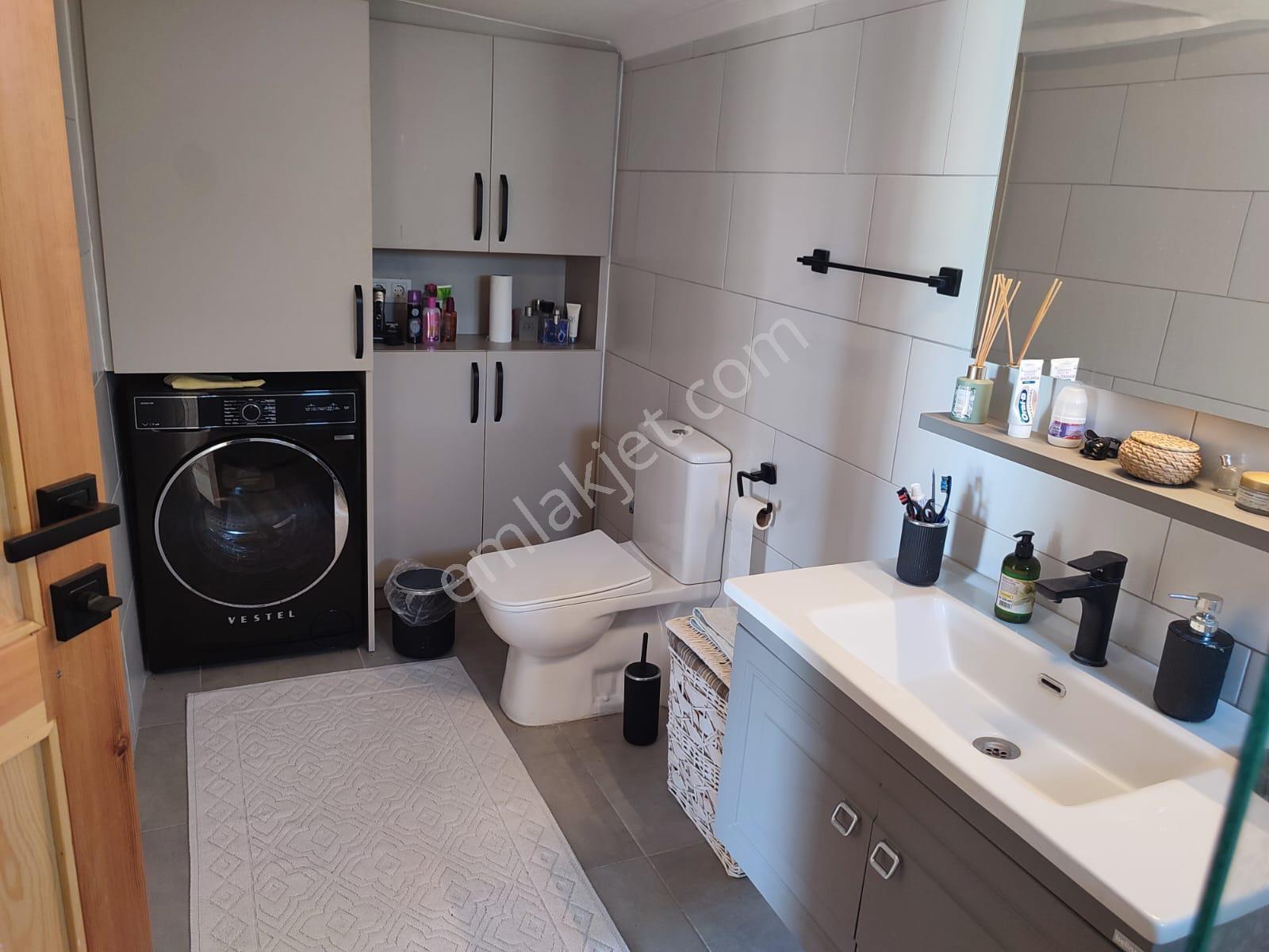 Taş Ev, Müstakil Tapulu 1037 M2 Bahçe İçinde - Görsel 9