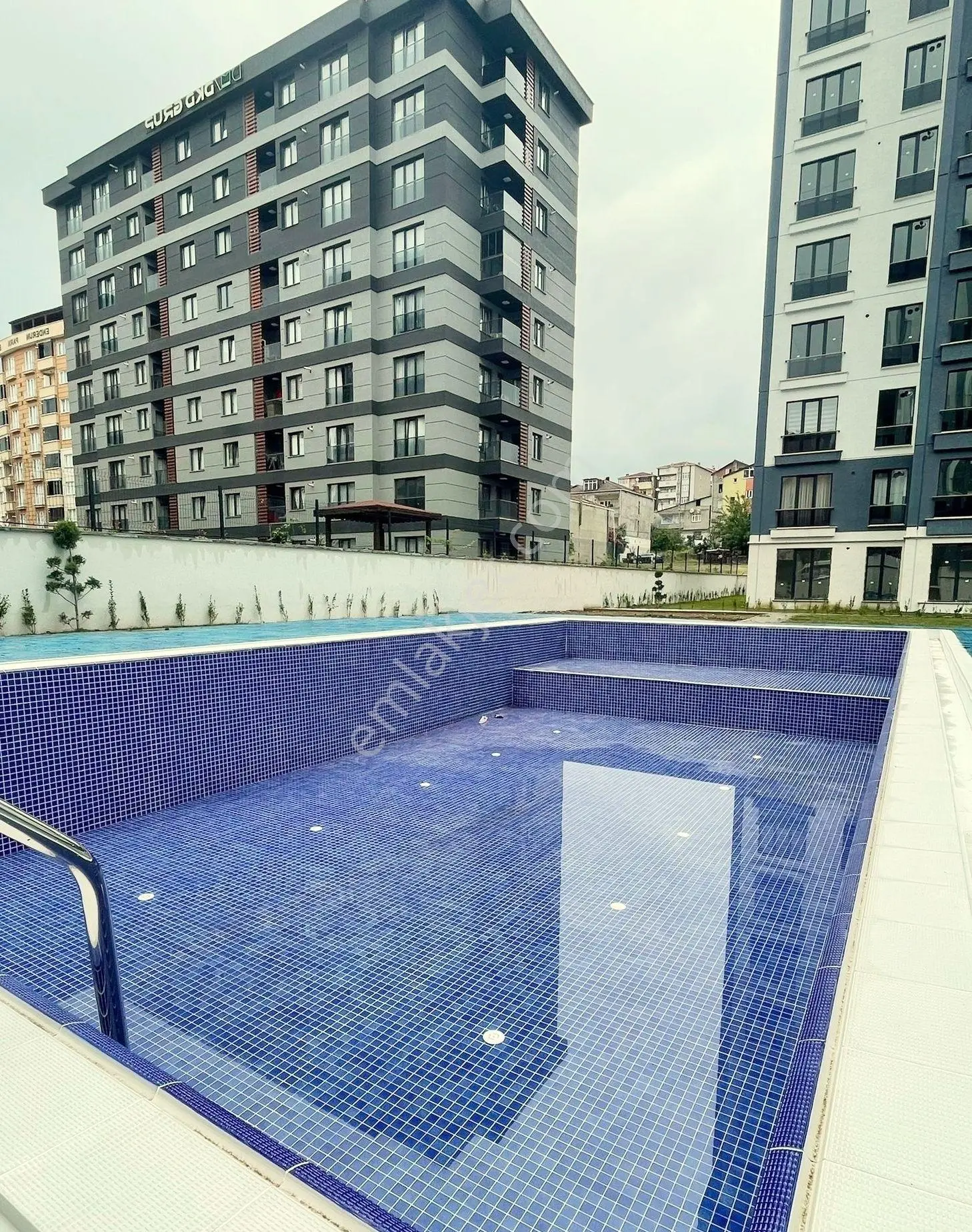 Mertcan'dan Havuzlu Güvenlikli Lüks Sitede Ara Kat 2+1 Daire - Görsel 15
