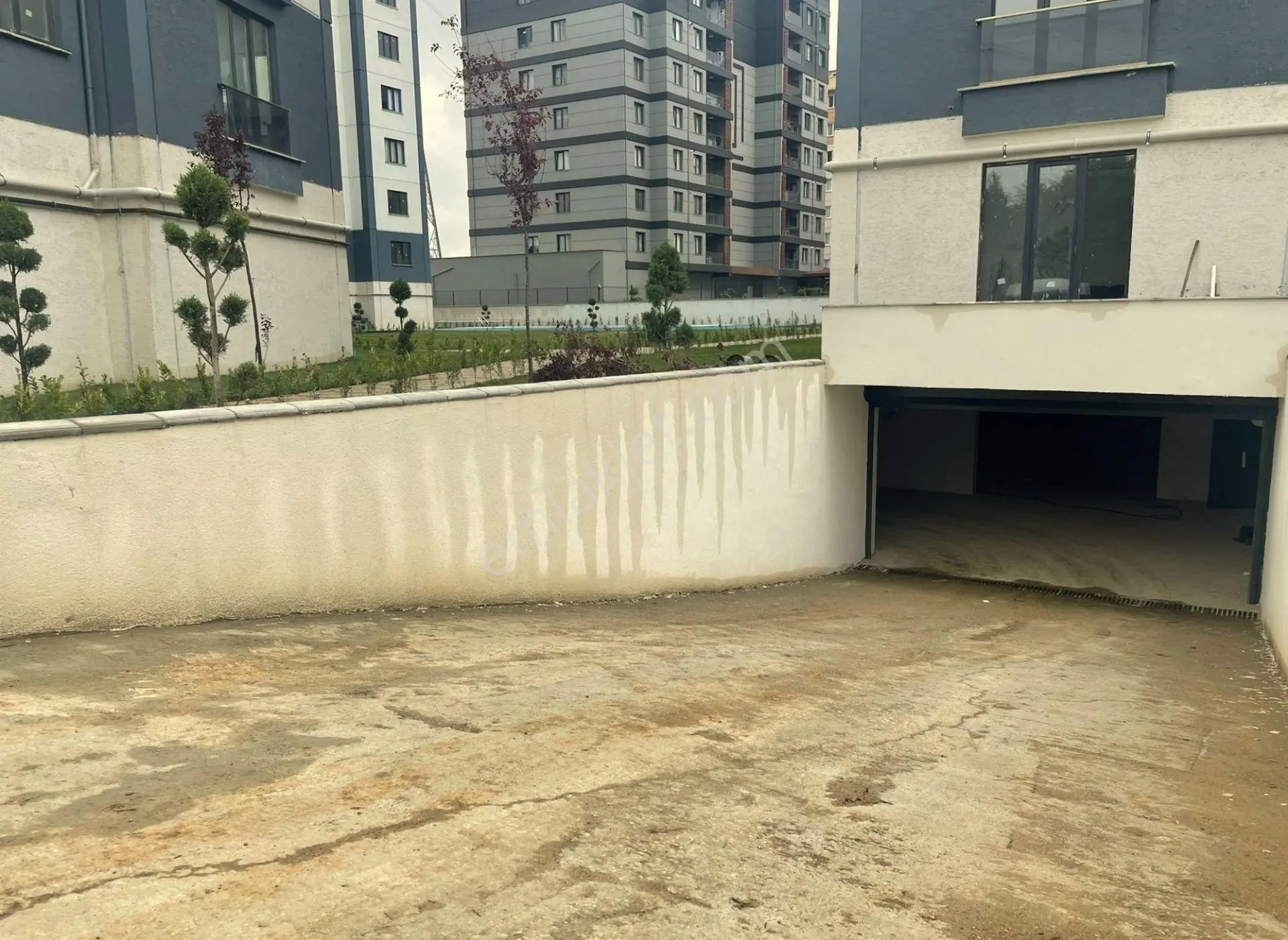 Mertcan'dan Havuzlu Güvenlikli Lüks Sitede Ara Kat 2+1 Daire - Görsel 18