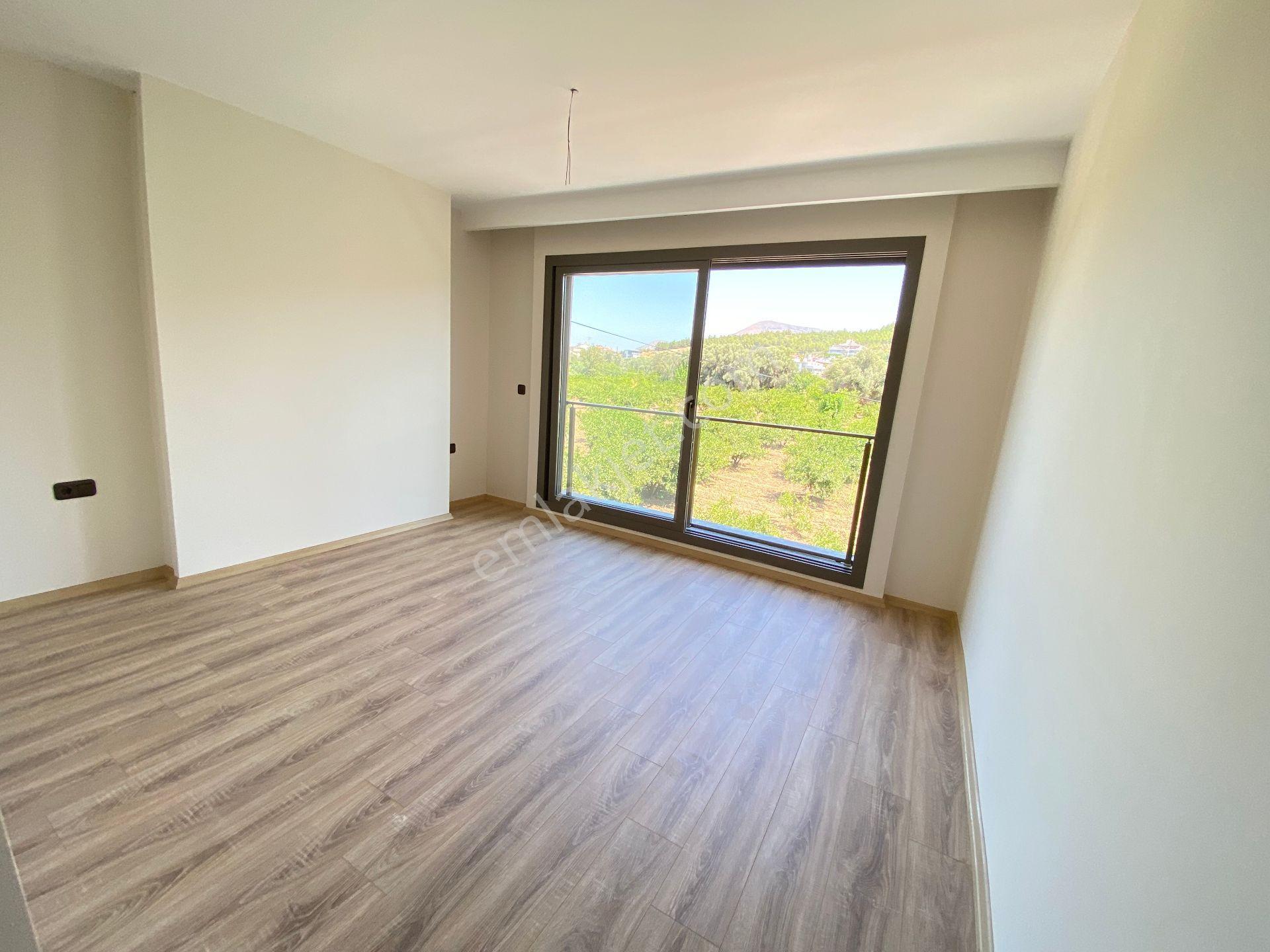 Seferihisar Mersin Alanı Denize 350 m, Havuzlu Ve Yerden Isıtmalı Lüks Köşe Villa - Görsel 26