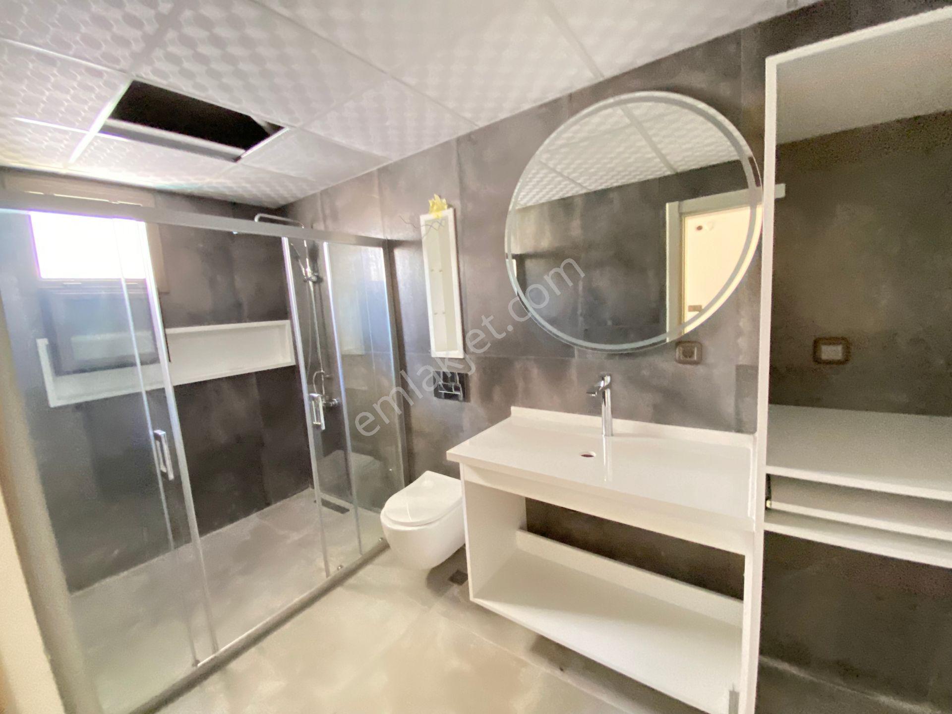 Seferihisar Mersin Alanı Denize 350 m, Havuzlu Ve Yerden Isıtmalı Lüks Köşe Villa - Görsel 18
