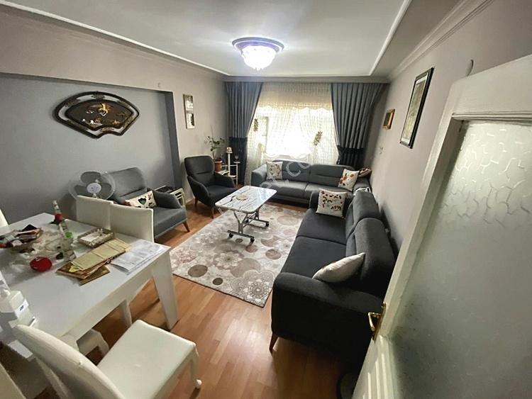 Yenikent Emlak'tan Köşe Başı Yapılı Cambalkonl3+1 Satılık Daire - Görsel 8