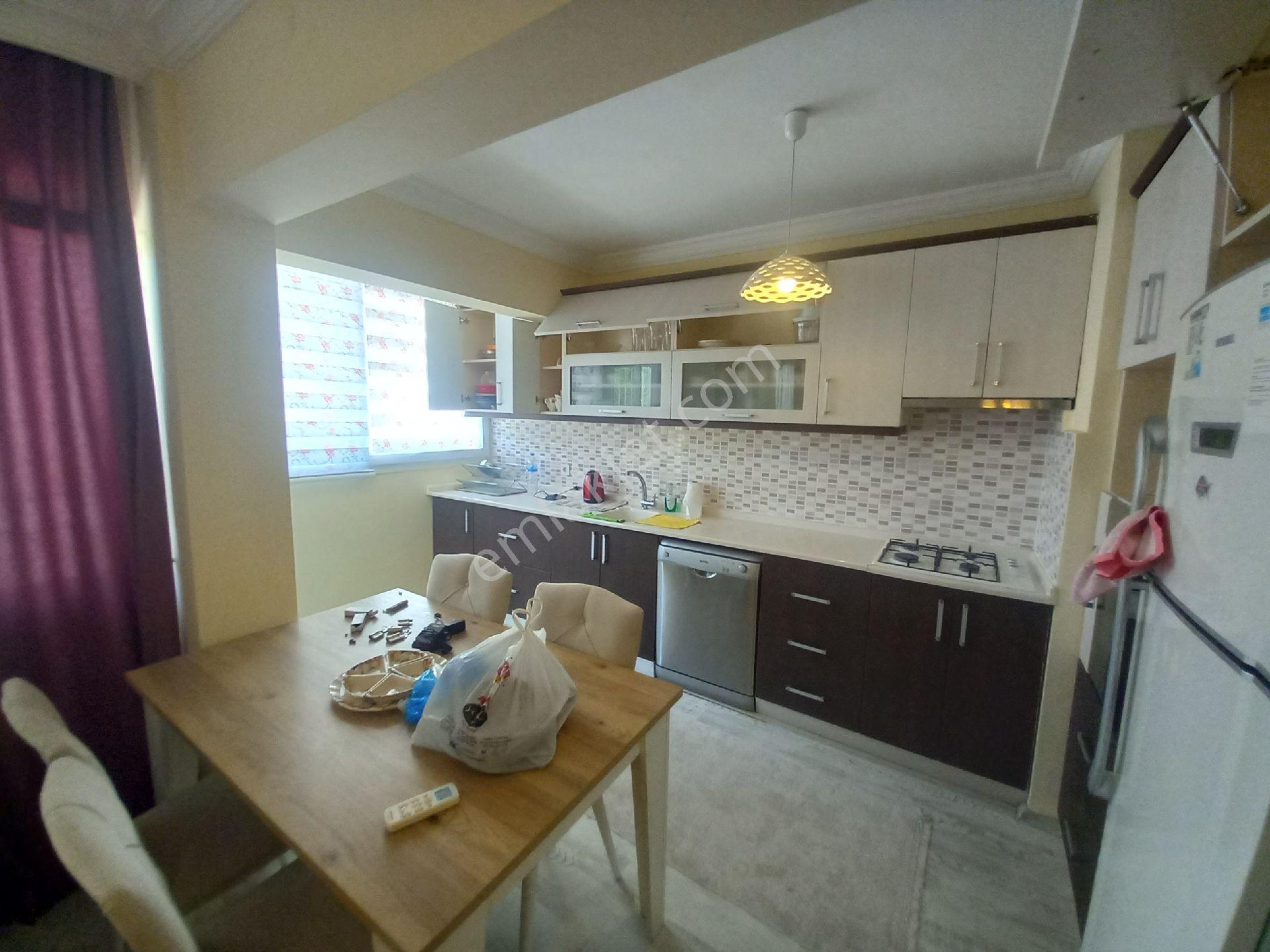 Kuşadası Kiralık 2+1 Eşyalı Daire - Görsel 18