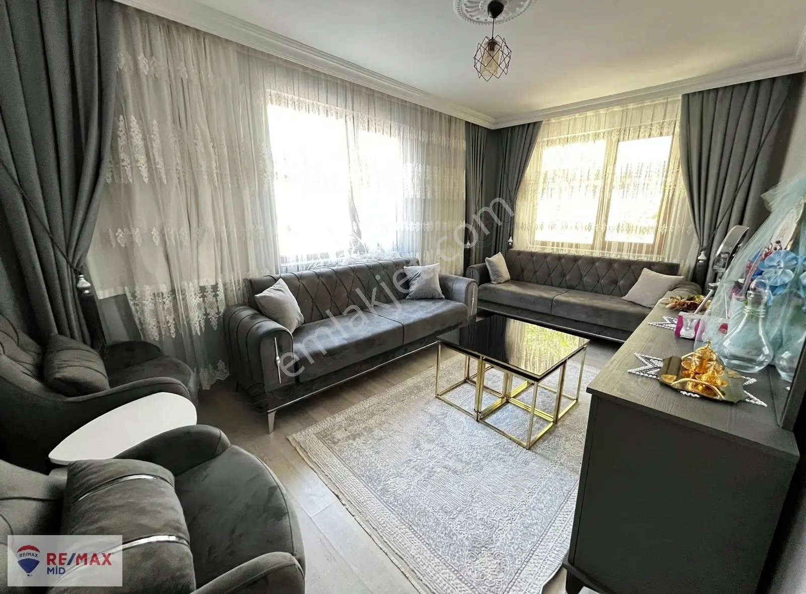 Remax Mid Maltepe Mah. Geniş 3+1 Satılık Daire - Görsel 2
