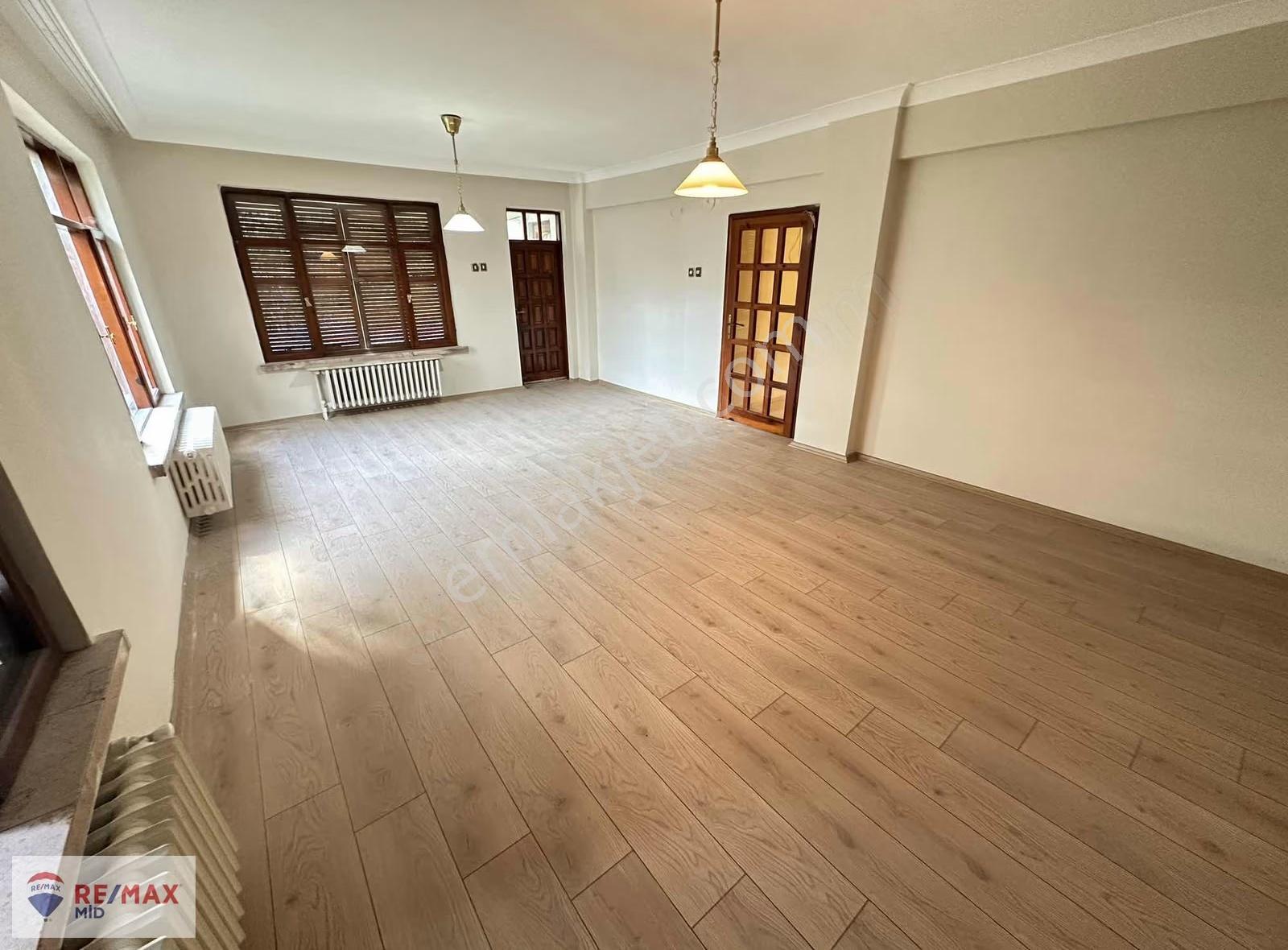 Remax Mid Merkezi Konumda, Geniş Ve Masrafsız Satılık 3+1 Daire - Görsel 13