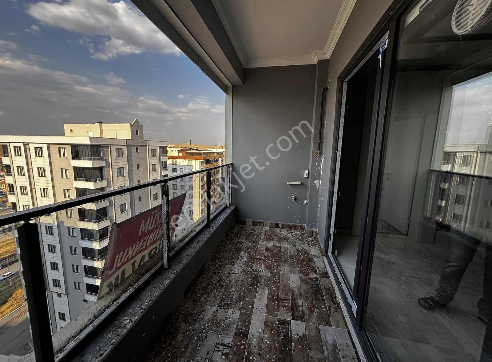 Karaköprü Doğukent Mahallesinde Lüsk Kiralık Daire - Görsel 9