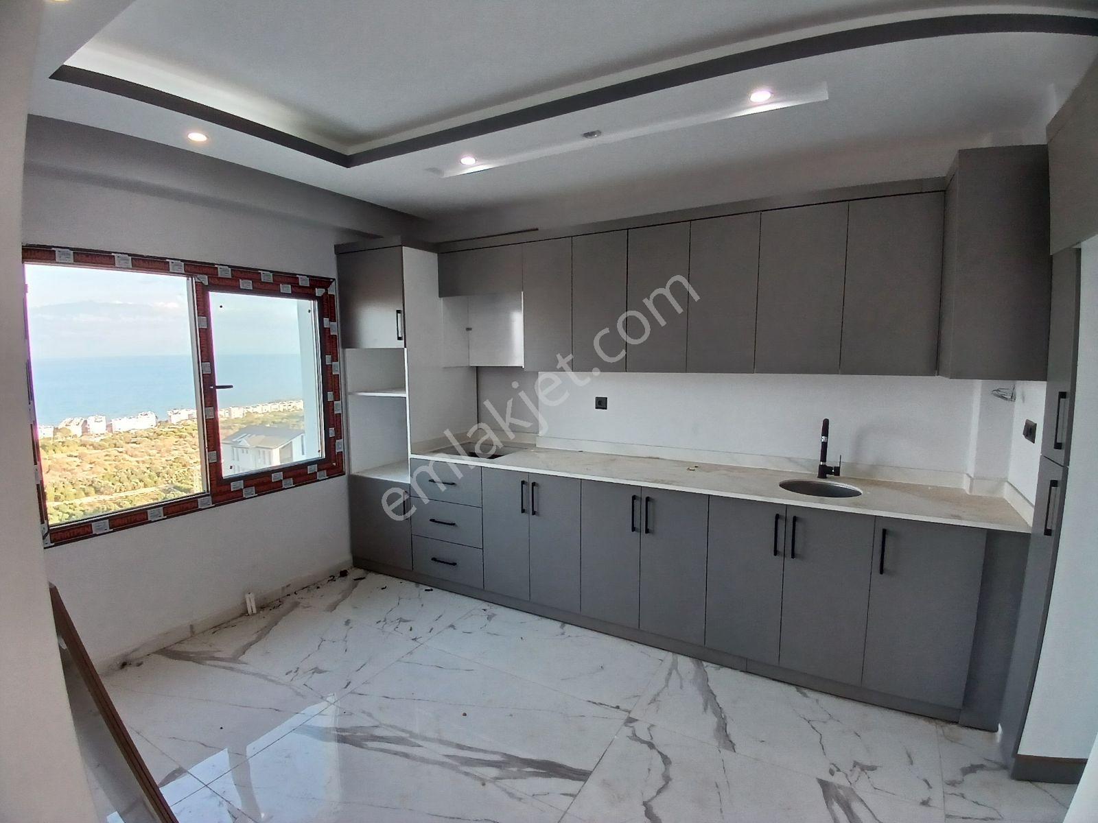 Uğur Emlak'tan Tırtar'da Kiralık Havuzlu Lük'ss 2+1 Daire - Görsel 3