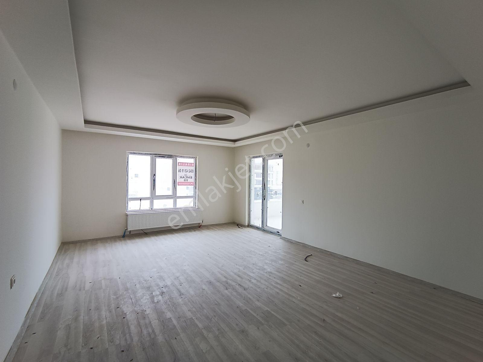 111'den 3+1 Geniş Ve Kullanışlı Kiralık Daire - Görsel 15