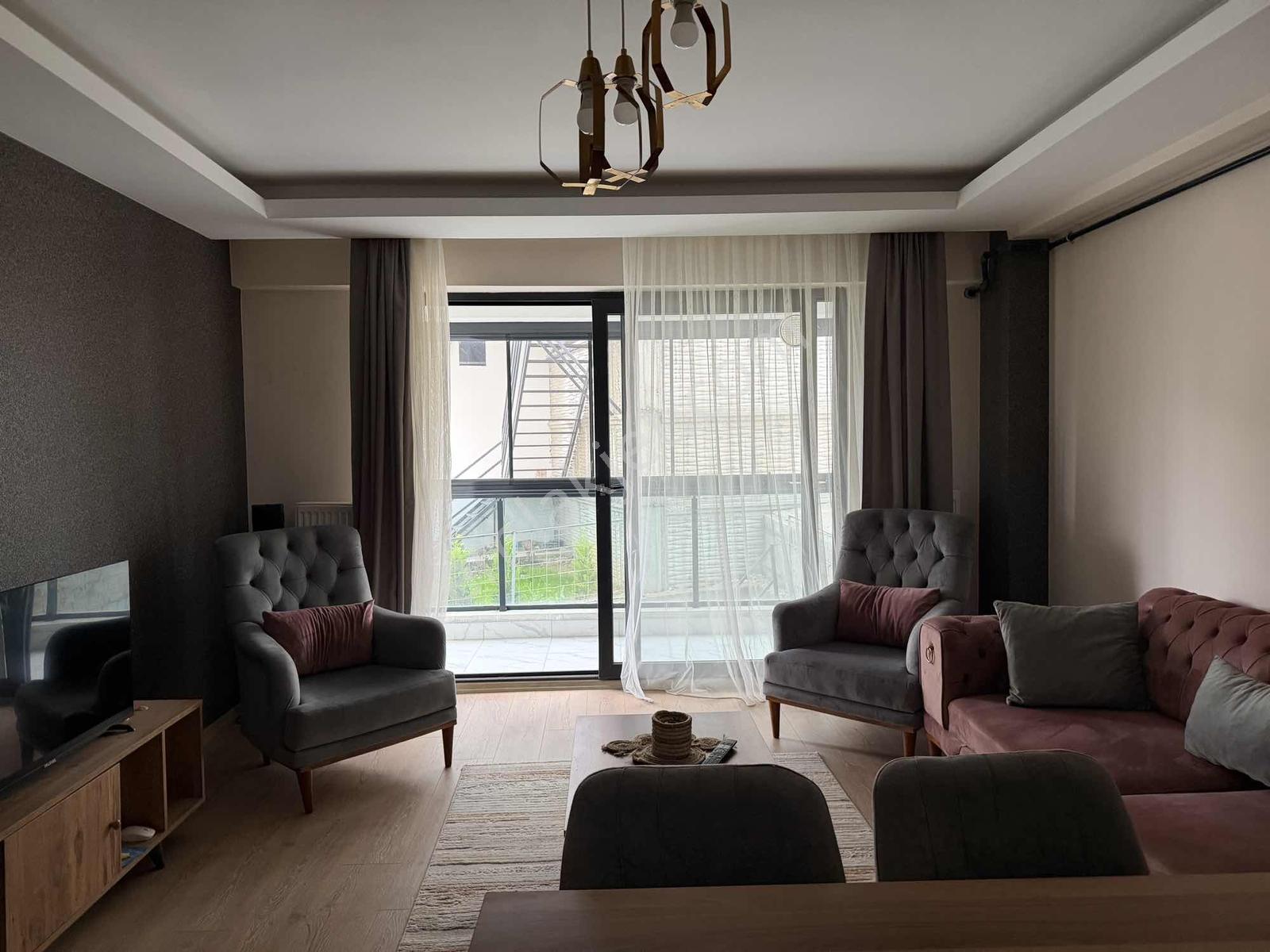 Deka Gayrimenkul'den Yenimahalle'de Kiralık Eşyalı 1+1 Daire