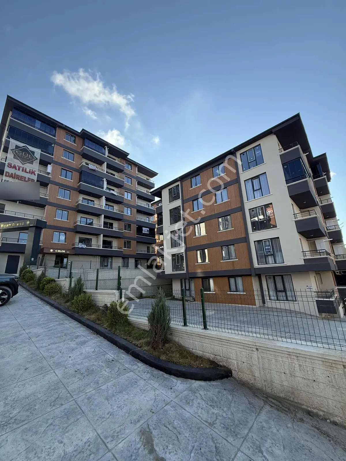 Re/max Murat | Gülpark 5. Etapta Eşyalı Kiralık 1+1