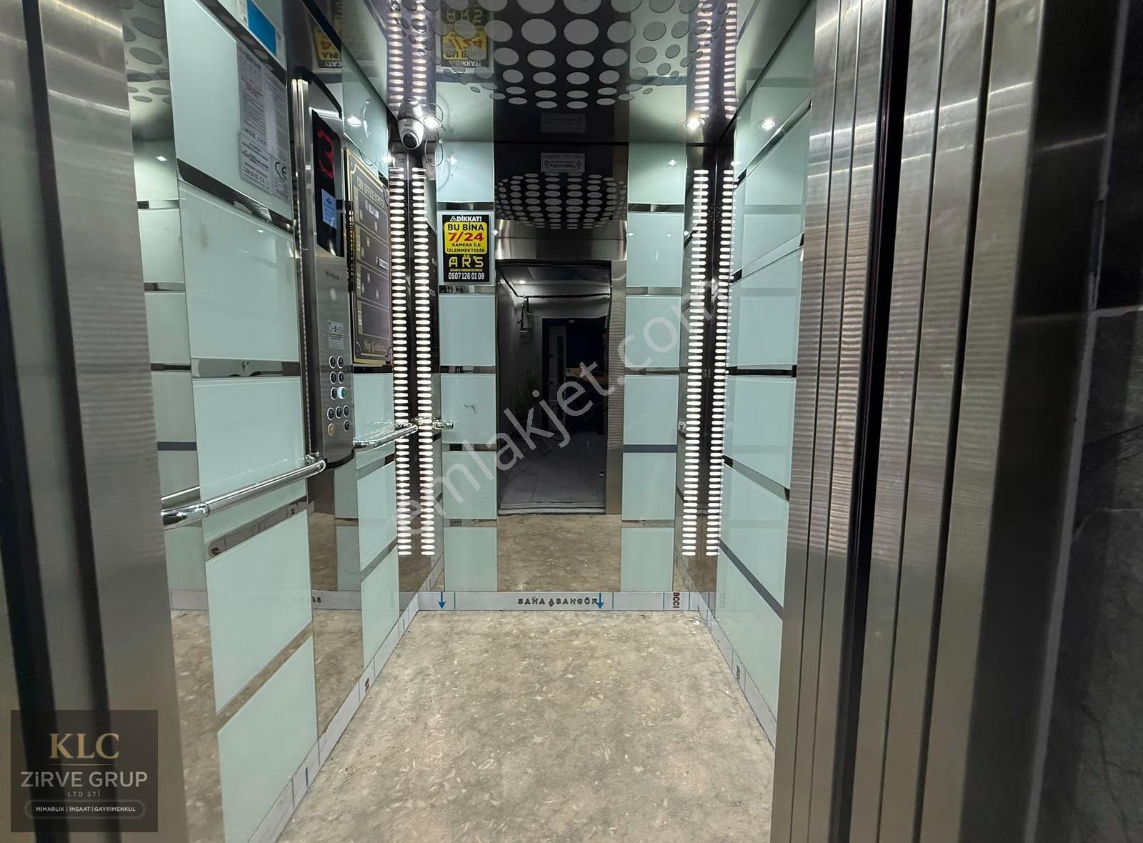 Belediye Sokakta 40 M2 1+0 Lüks Kiralık Ofis - Görsel 3