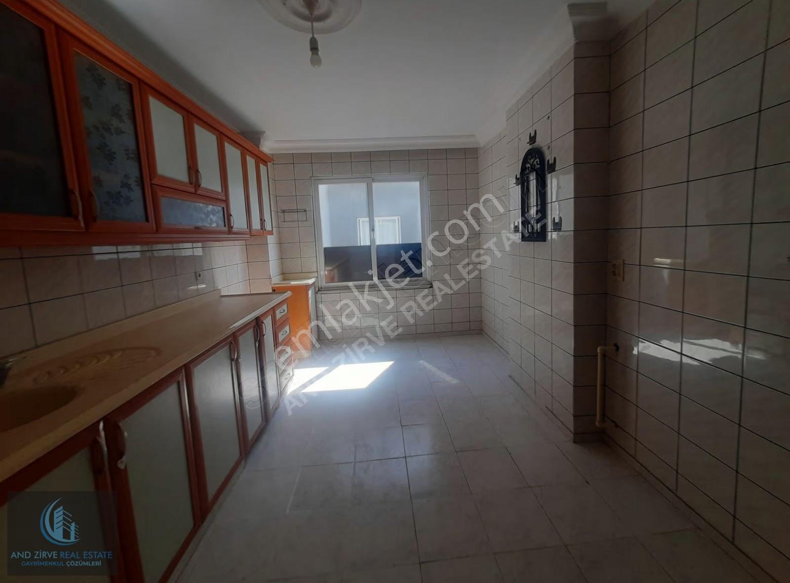 Mezitli Yeni Mah'de Site İçi Bağımsız Mutfak 3+1 Kiralık Daire - Görsel 12