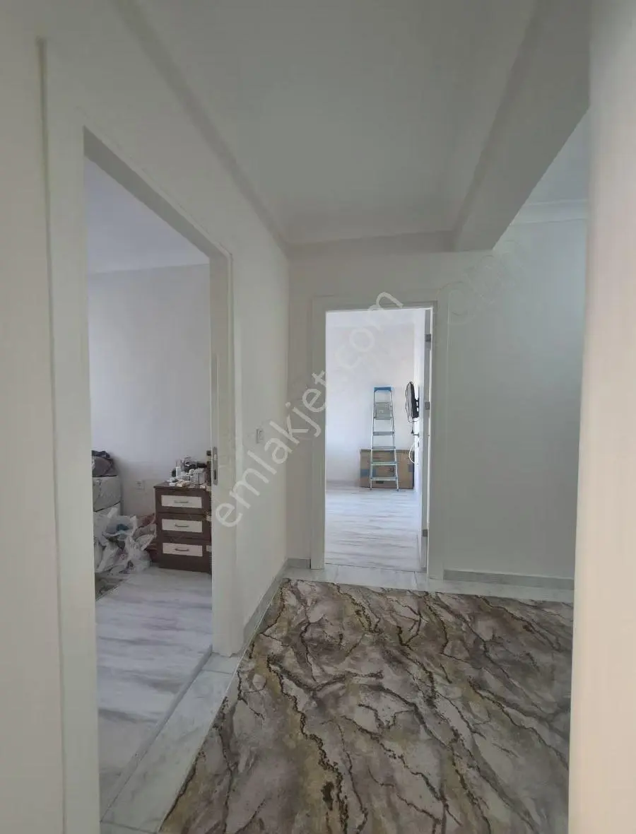 Çakır Emlaktan Çınarlı Mah.satılık 135m2 Arakat Daire - Görsel 2
