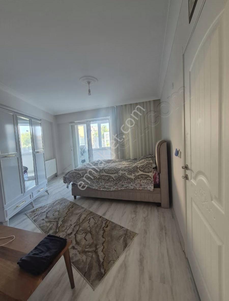 Çakır Emlaktan Çınarlı Mah.satılık 135m2 Arakat Daire - Görsel 7