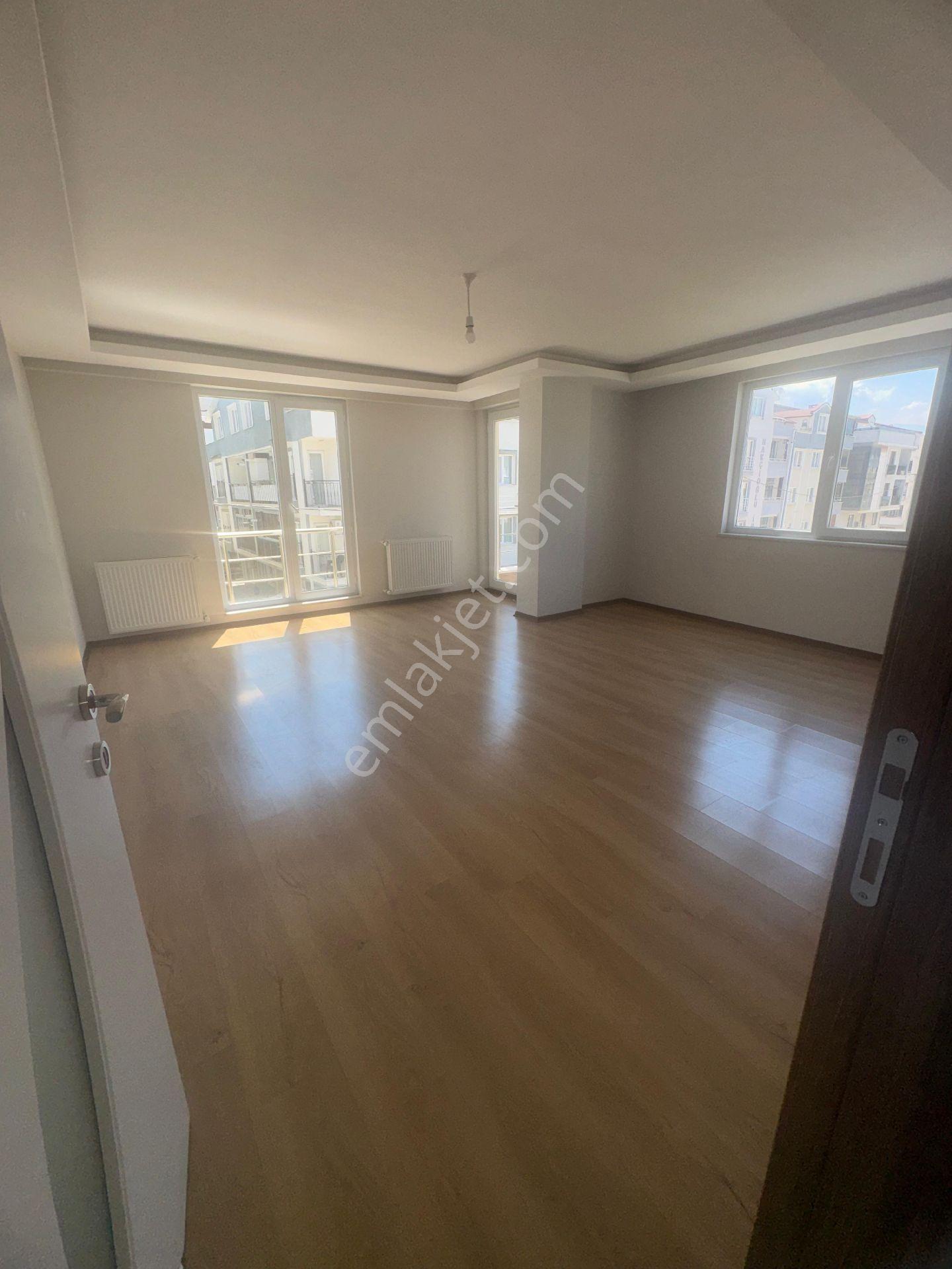 2+1 100 M2 Satılık Ara Kat - Görsel 4