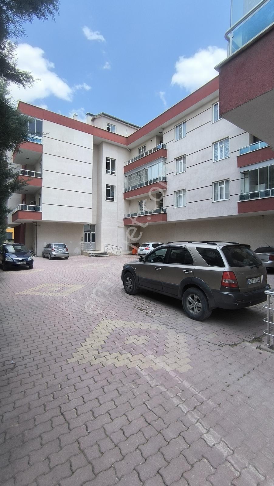 Emin Gyo'dan Gaziosmanpaşa Mahallesinde Satılık Geniş 3+1 Daire - Görsel 28