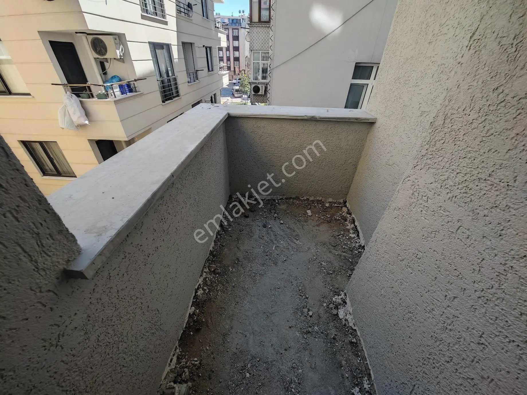 Yıldız Dan Necipfaızıl Lisesi Yakını Sıfır 3 Aya Teslim Ara Kat Daire Fırsatı - Görsel 5