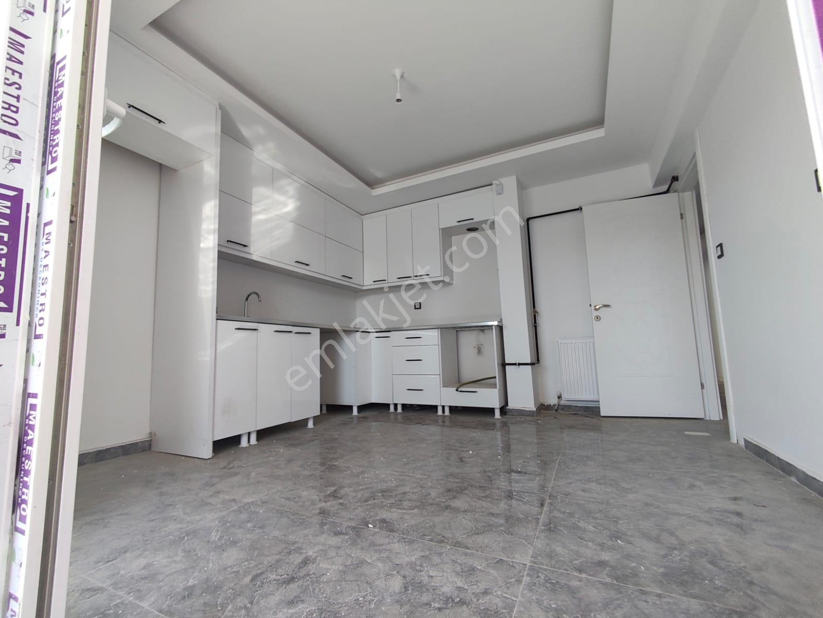 Yılmaz Gayrımenkulden Kıralık 4+1 Ultra Lüks Ful Yapılı 180 Metre Kare Kıra 40.500 Tl - Görsel 9