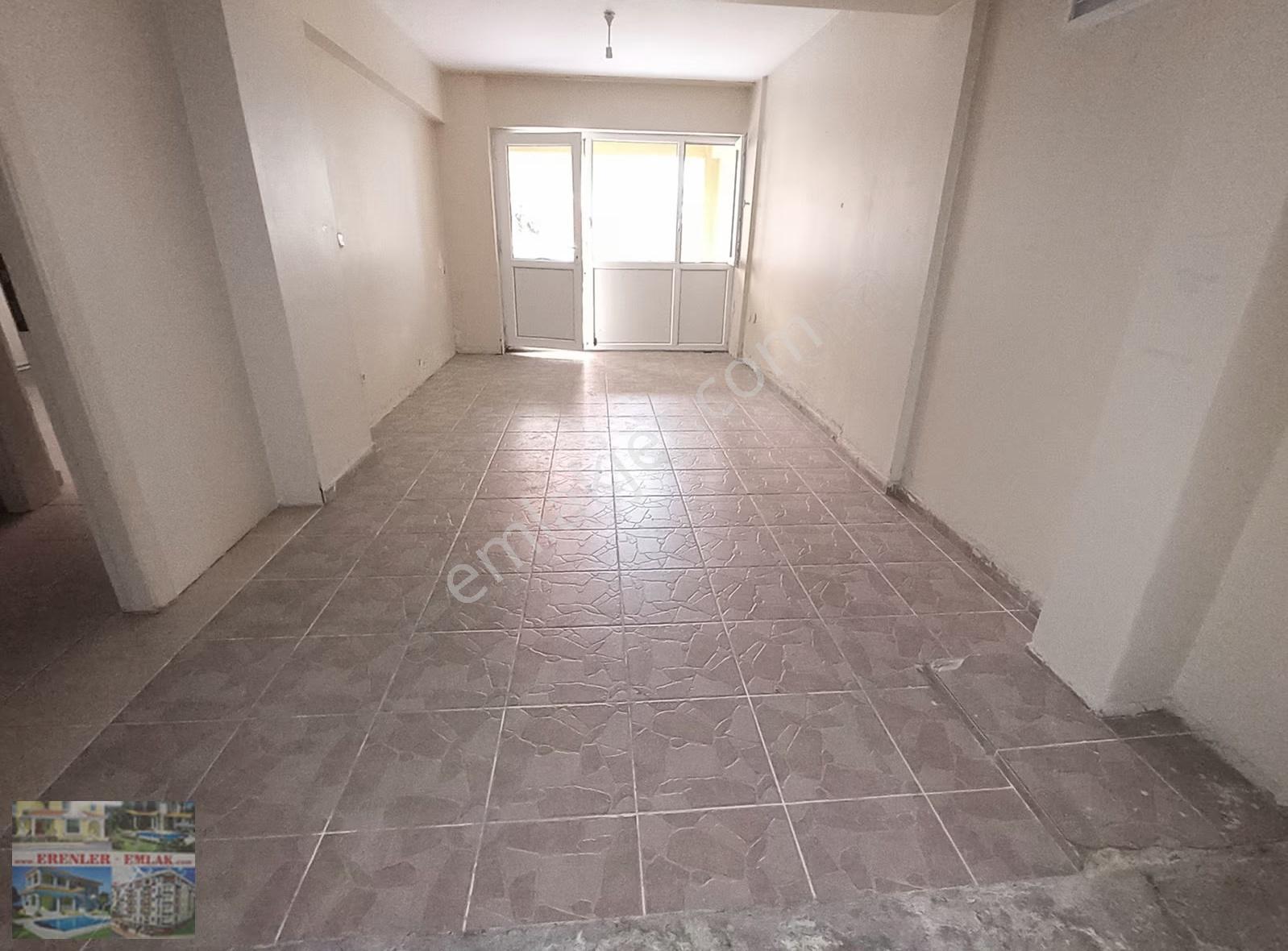 Esenyurt Merkezde Kiralık 1+1 Bahçe Katı Daire (75m²) - Görsel 5