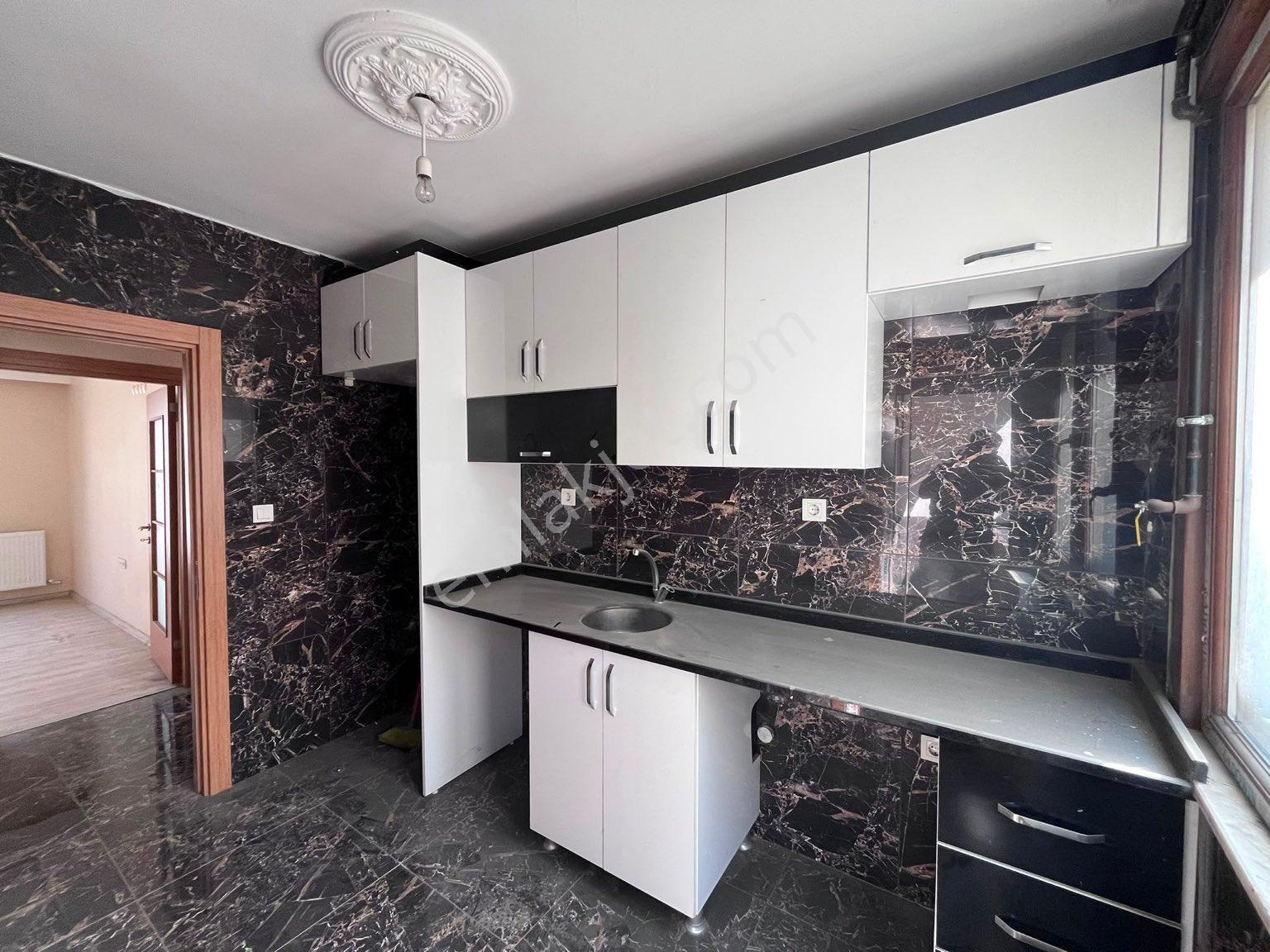Özgür'den Esentepe Mah 4+2 180m2 Krediye Uygun Dublex Daire - Görsel 11