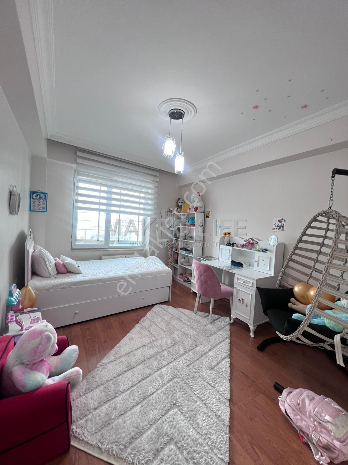 Diclekent Ana Cadde Üzeri Satılık Bakımlı Ara Kat Daire - Görsel 10