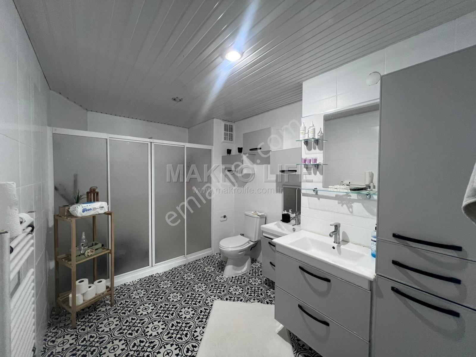 Diclekent Ana Cadde Üzeri Satılık Bakımlı Ara Kat Daire - Görsel 31