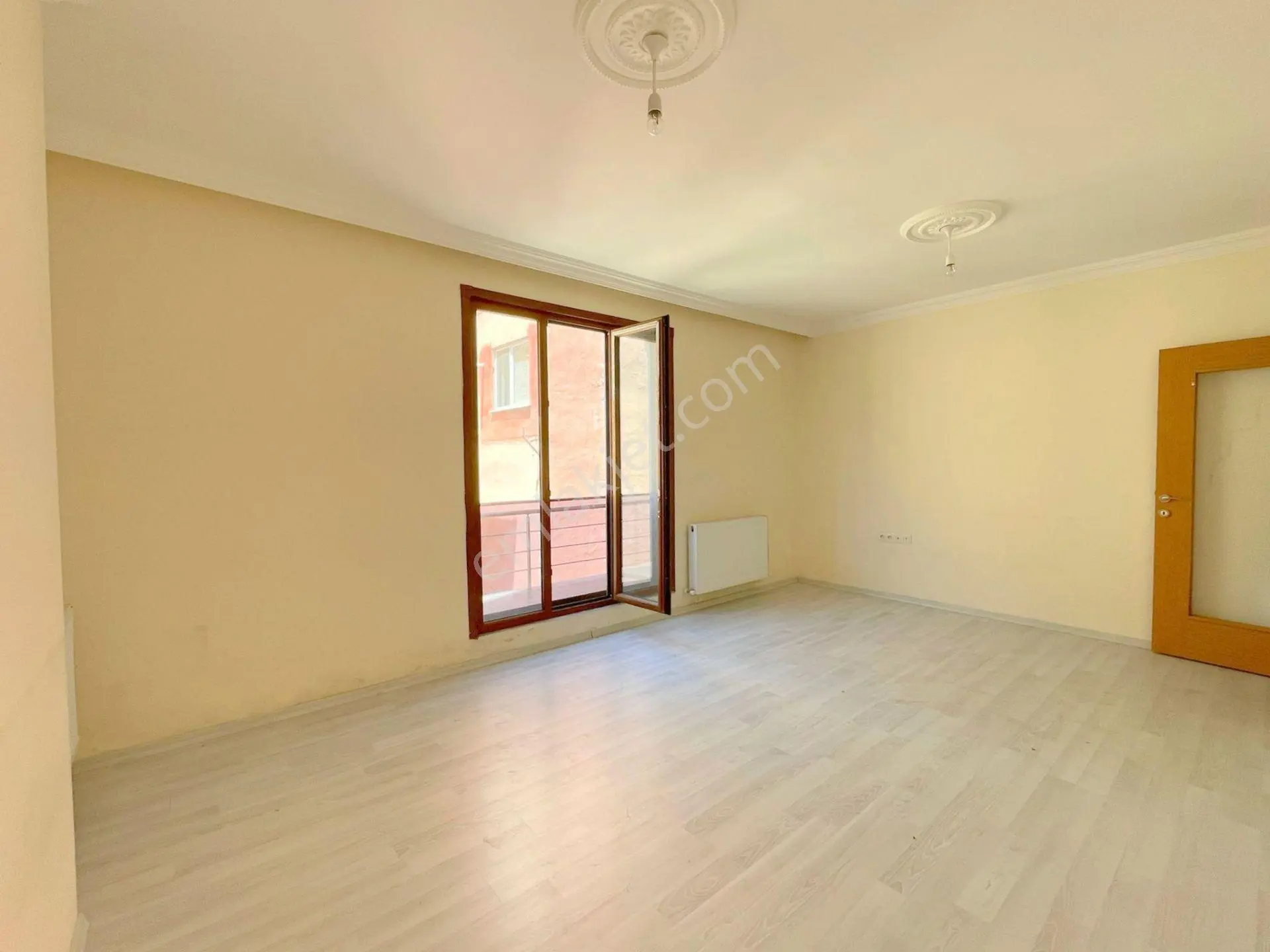 Mertcan'dan Kavakpınar Mah.iskanlı Cadde Üzeri Teraslı 2+1 Daire - Görsel 6