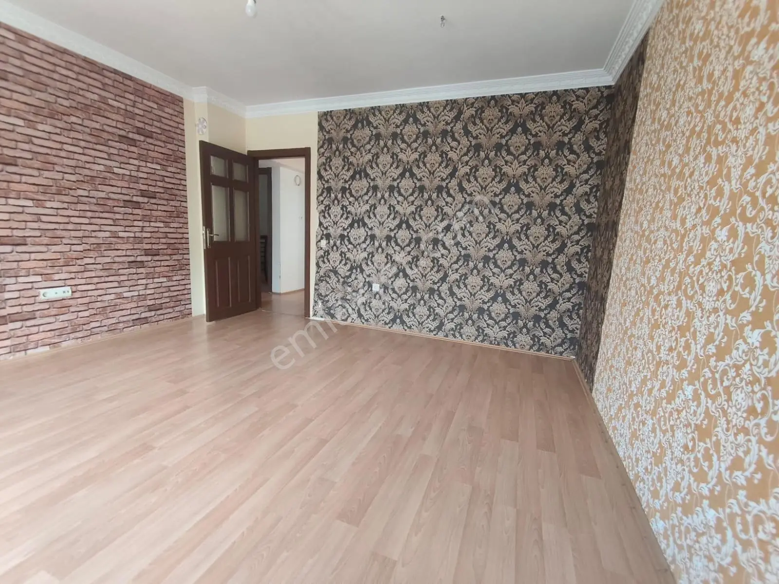Yılmaz Gayrimenkulden Cadde Üzeri Kiralık 2+1 Yapılı Cadde Üzeri - Görsel 23