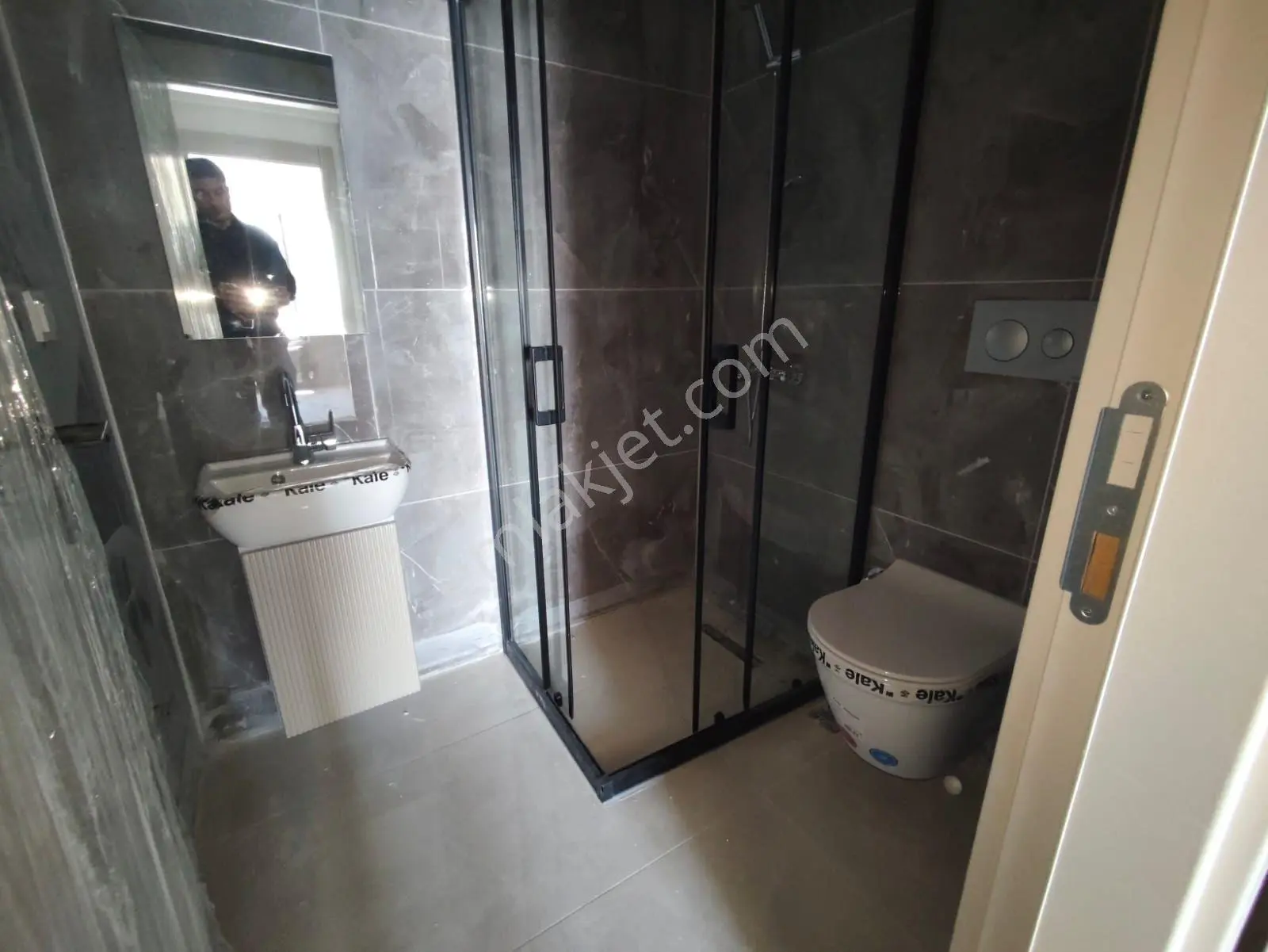 Yılmaz Gayrimenkulden Şehir Manzaralı 4+1 Sıfır Ultra Lüks Full Yapılı Kiralık Daire 180 M2 - Görsel 29