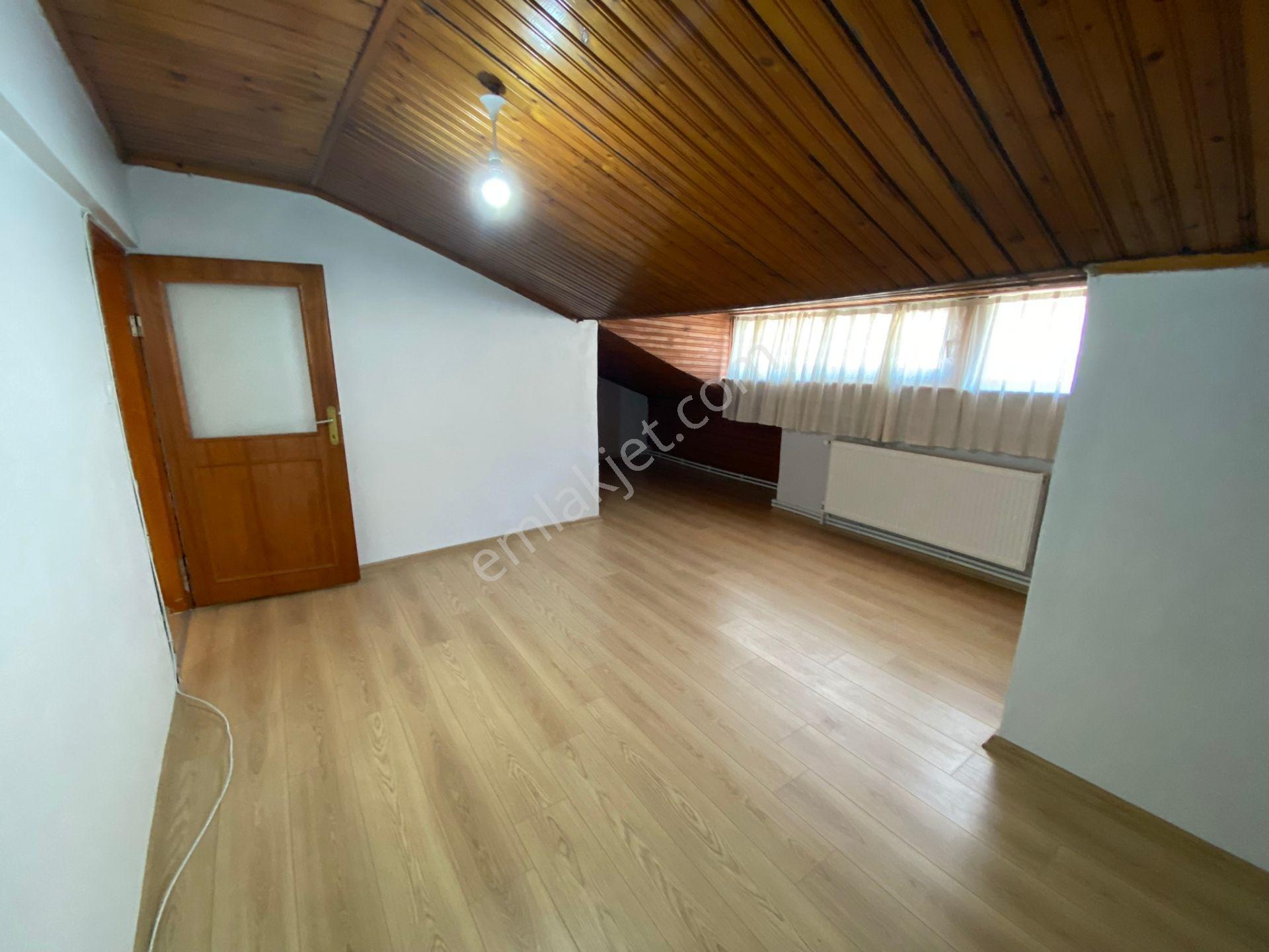 Gülbağ Merkezde Kiralık Teraslı 2+1 / 30.000 Tl - Görsel 18