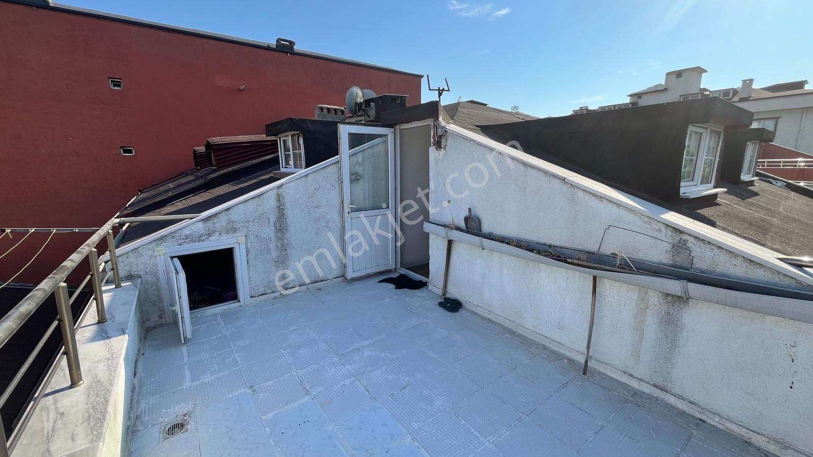 Halkalı Merkez Mahallesi Lokasyon Avantajlı 3+2 Dubleks Daire - Görsel 2