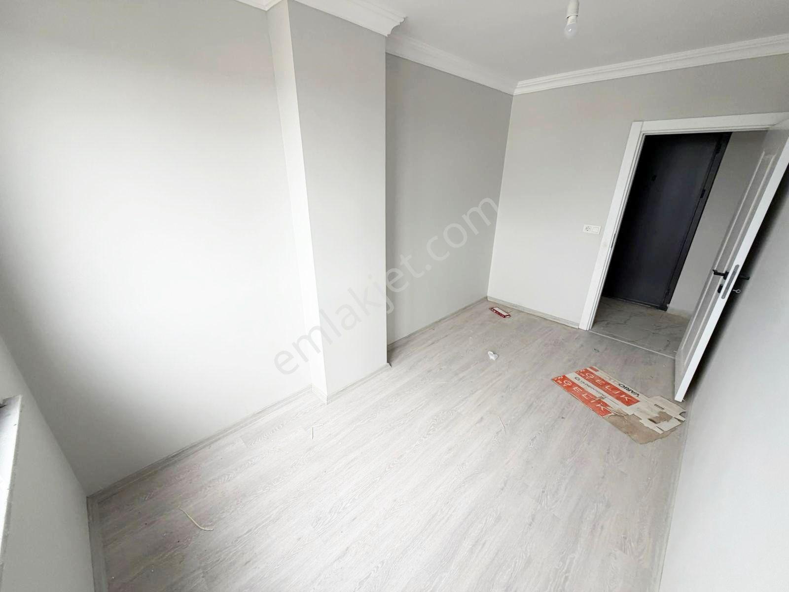 Mertcan'dan Ebeveyn Banyolu Ara Kat Balkonlu Sıfır 2+1 Daire - Görsel 10