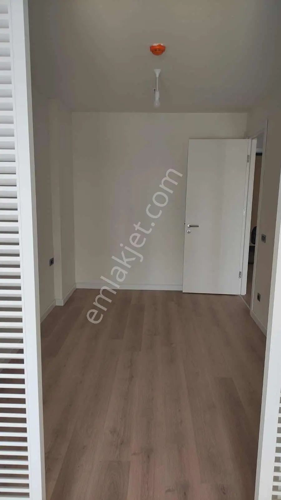 Avangart İstanbul Yetkili Satılık Boş 1+1 Daire - Görsel 2