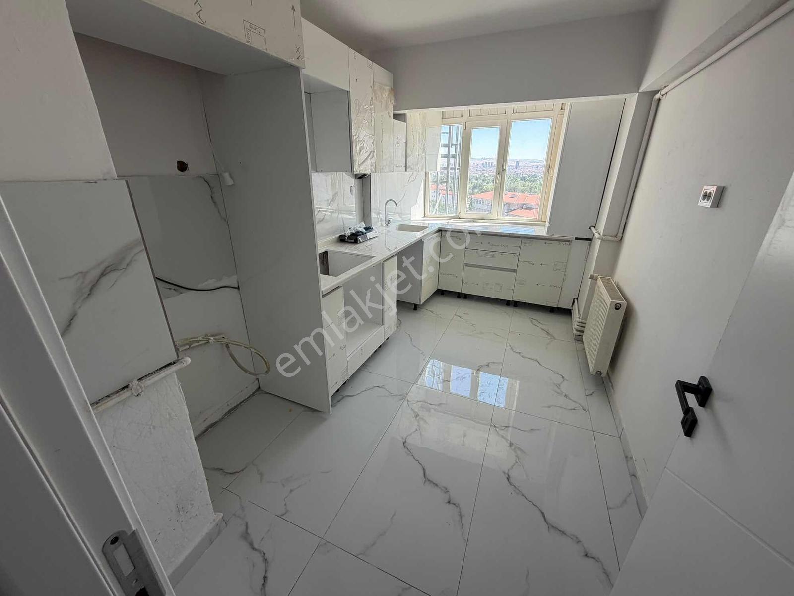 A L C Den 3+1 Asansörlü Ful Yapılı Metro Yakını Cadde Üzeri - Görsel 29