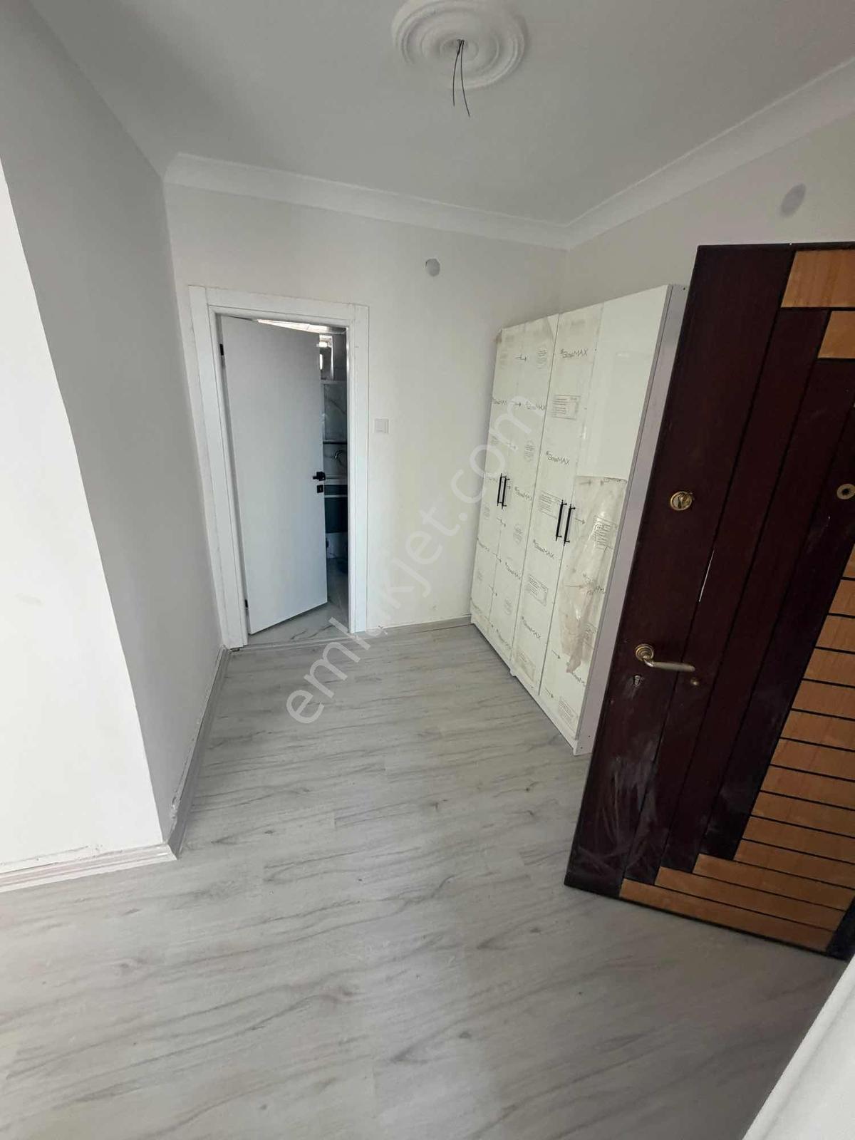 A L C Den 3+1 Asansörlü Ful Yapılı Metro Yakını Cadde Üzeri - Görsel 35