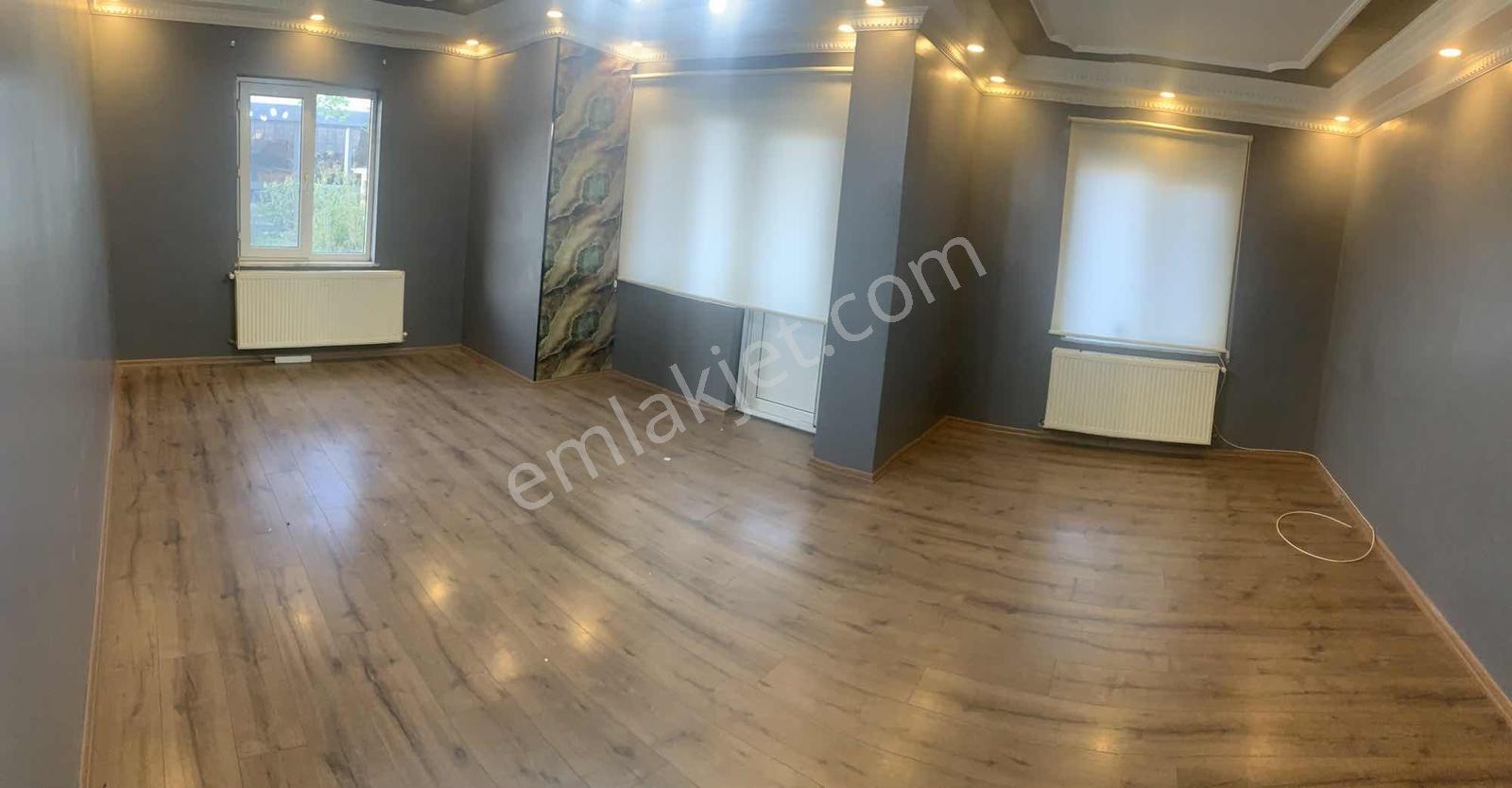 Remax Design Serdivan İstiklal Mahallesi 4+1 Kiralık Çatı Dublex - Görsel 26
