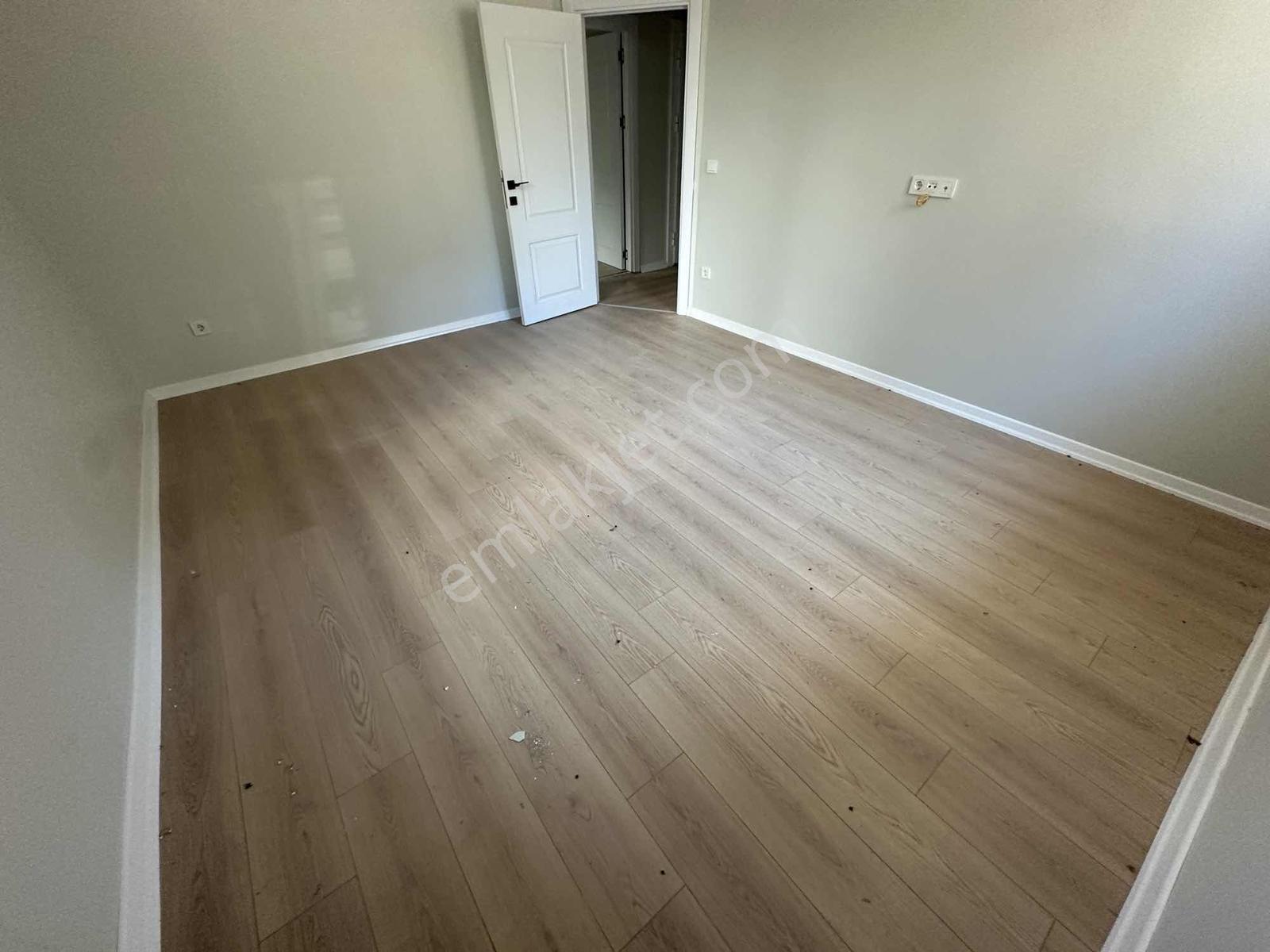 Satılık Sıfır 4+1 130 M2 Yüksek Giriş Ters Dubleks Safa Mah - Görsel 4