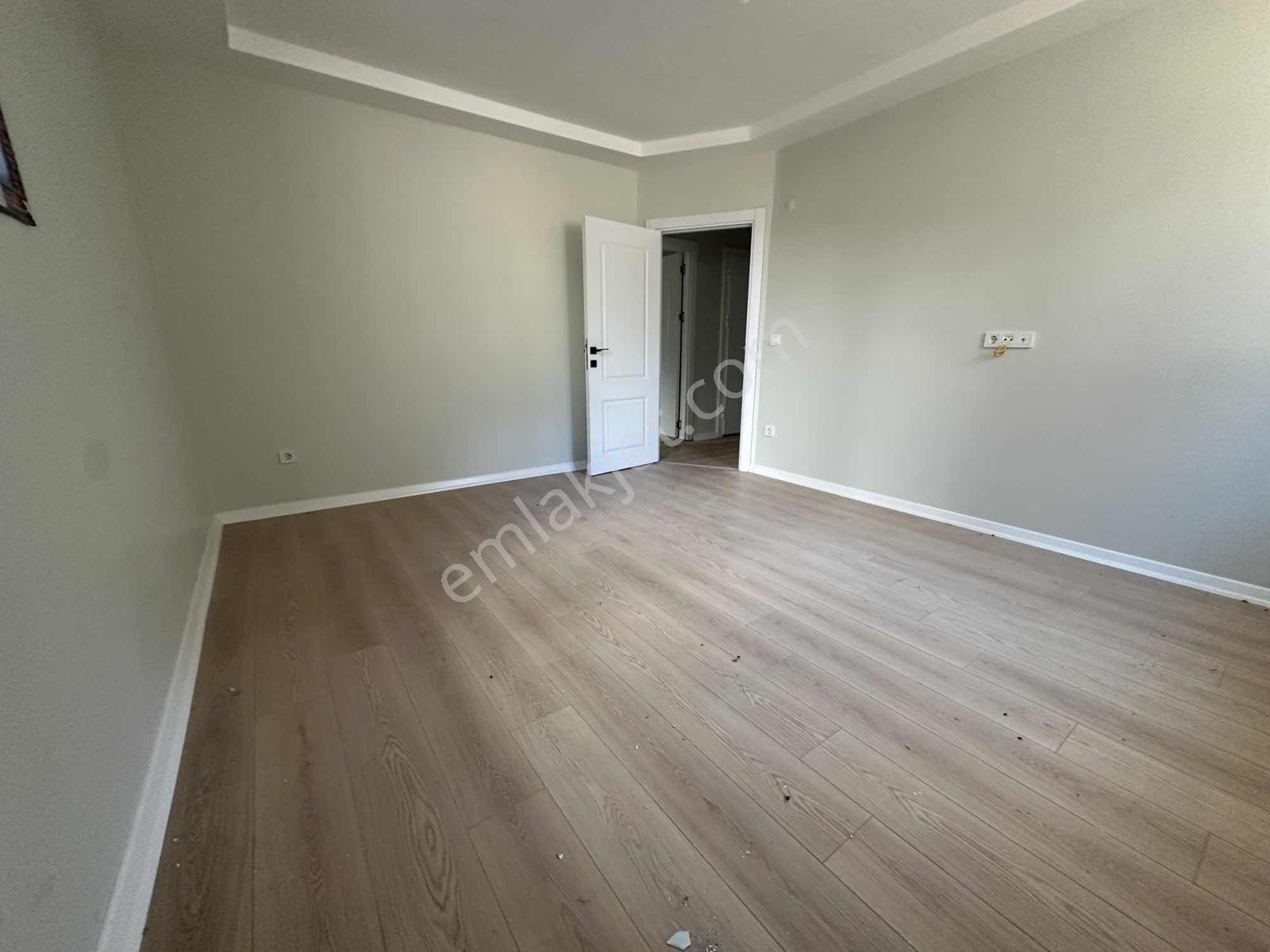 Satılık Sıfır 4+1 130 M2 Yüksek Giriş Ters Dubleks Safa Mah - Görsel 8