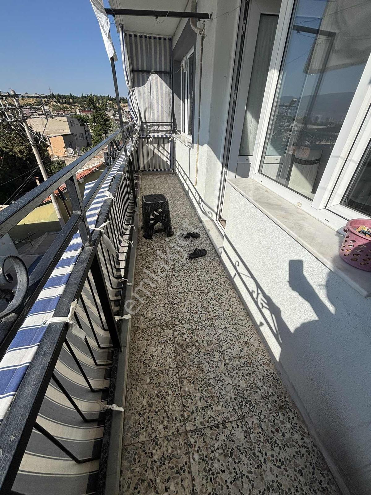 Konak Gültepe Deniz Ve Doğa Manzaralı Daire 3+1 125 M2 - Görsel 3