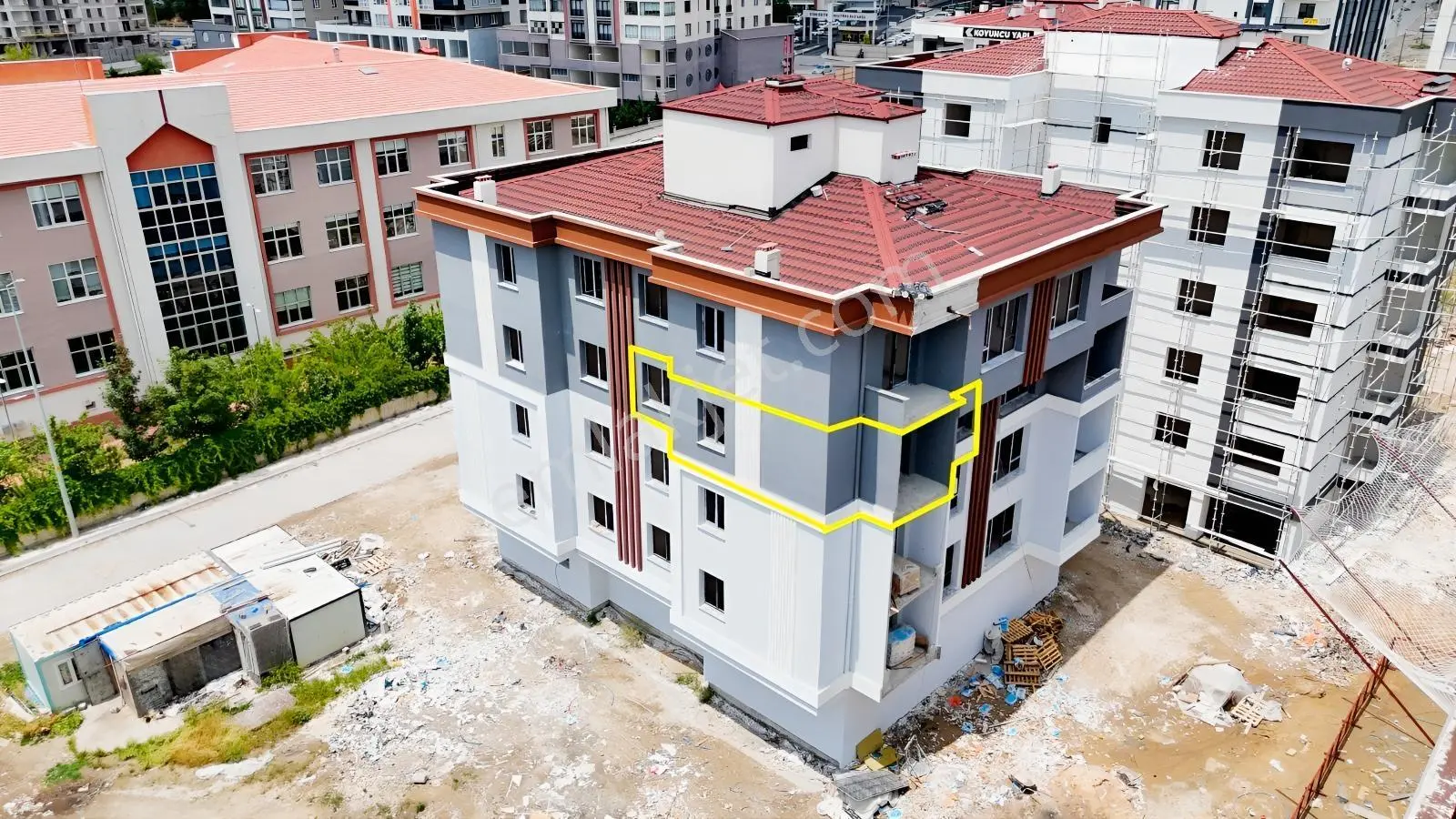 Cm Emlak Hastane Civarı İçi Full Yapılı Arakat Sıfır 2+1 Daire - Görsel 13
