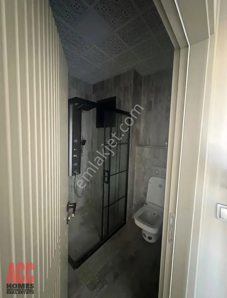 Altıntaş Kapalı Otoparklı Havuz Cephe Arakat 1+1 Satılık Daire - Görsel 4