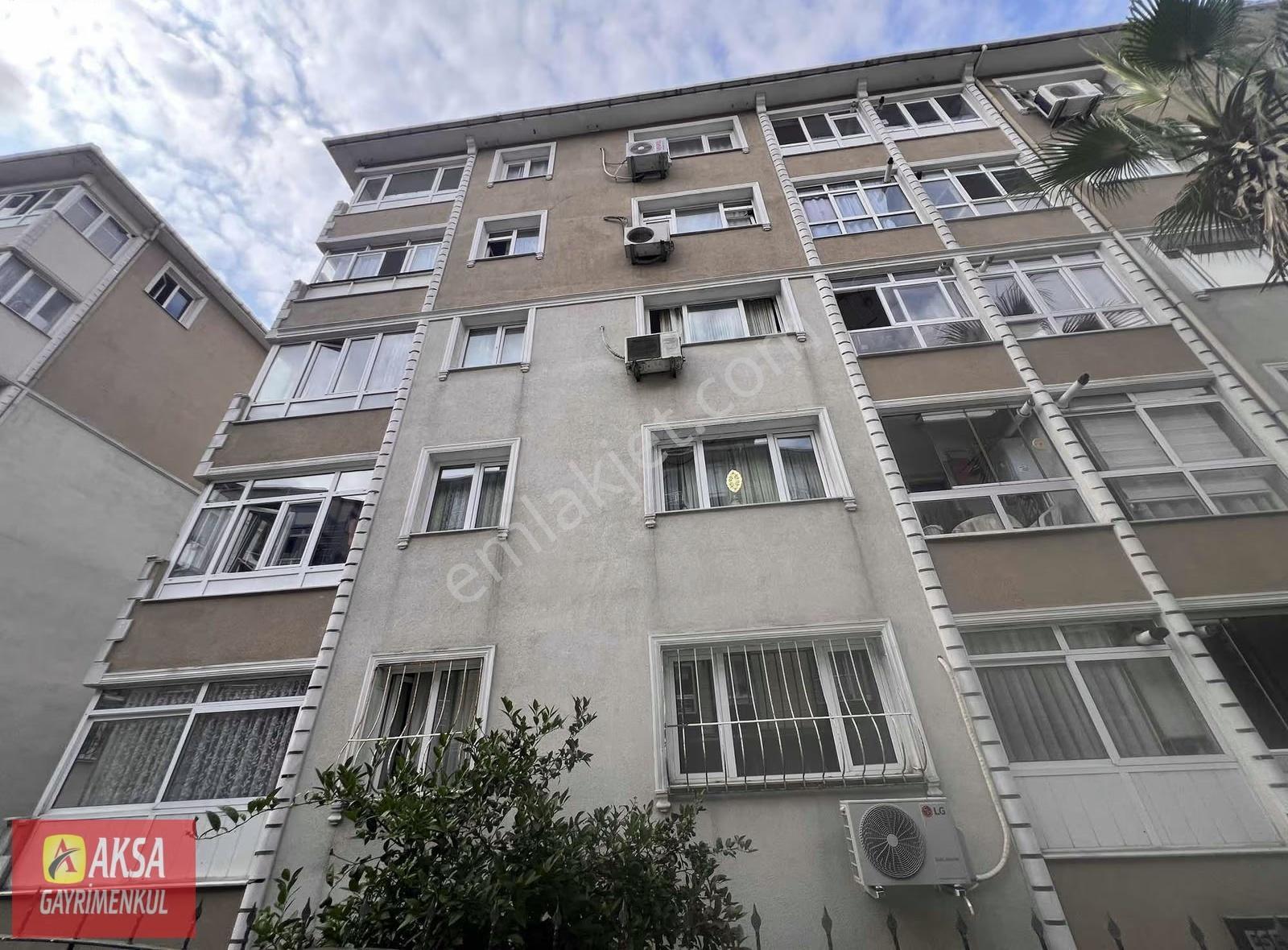 Aksa Emlak'dan Site İçerisinde Kiralık 2+1 Daire