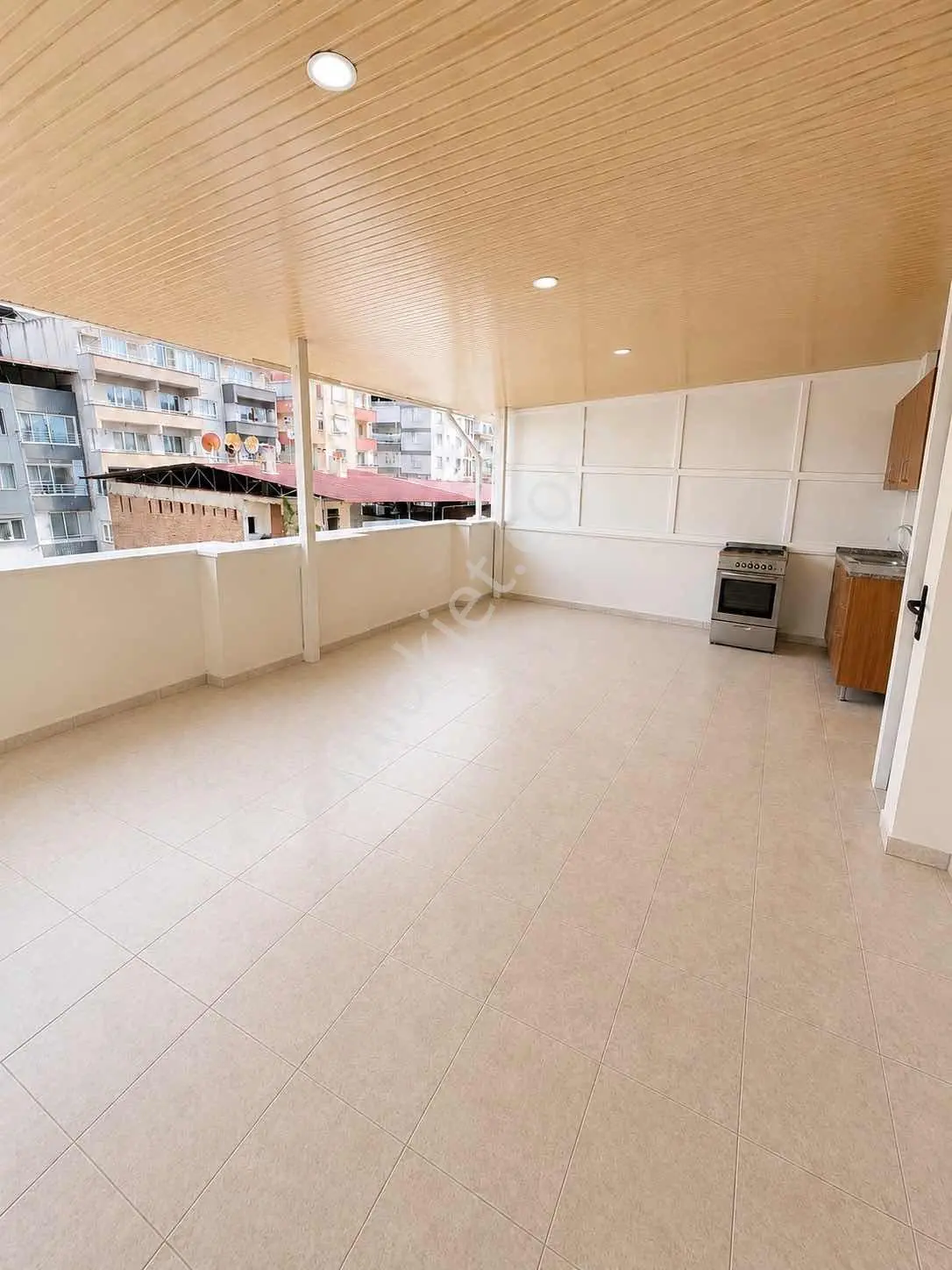 Yeni Mahallede Merkezi Konumda Satılık Geniş 3+1 Dubleks Daire - Görsel 32