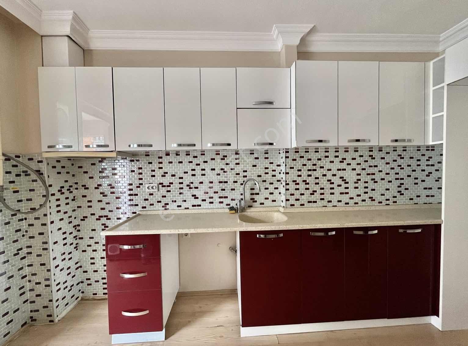 Derince Dumlupınar Mahallesinde 3+1 Kiralık Arakat Daire - Görsel 10