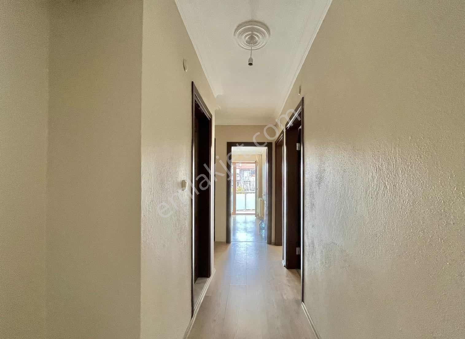Derince Dumlupınar Mahallesinde 3+1 Kiralık Arakat Daire - Görsel 33