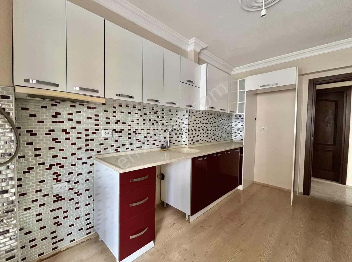 Derince Dumlupınar Mahallesinde 3+1 Kiralık Arakat Daire - Görsel 23