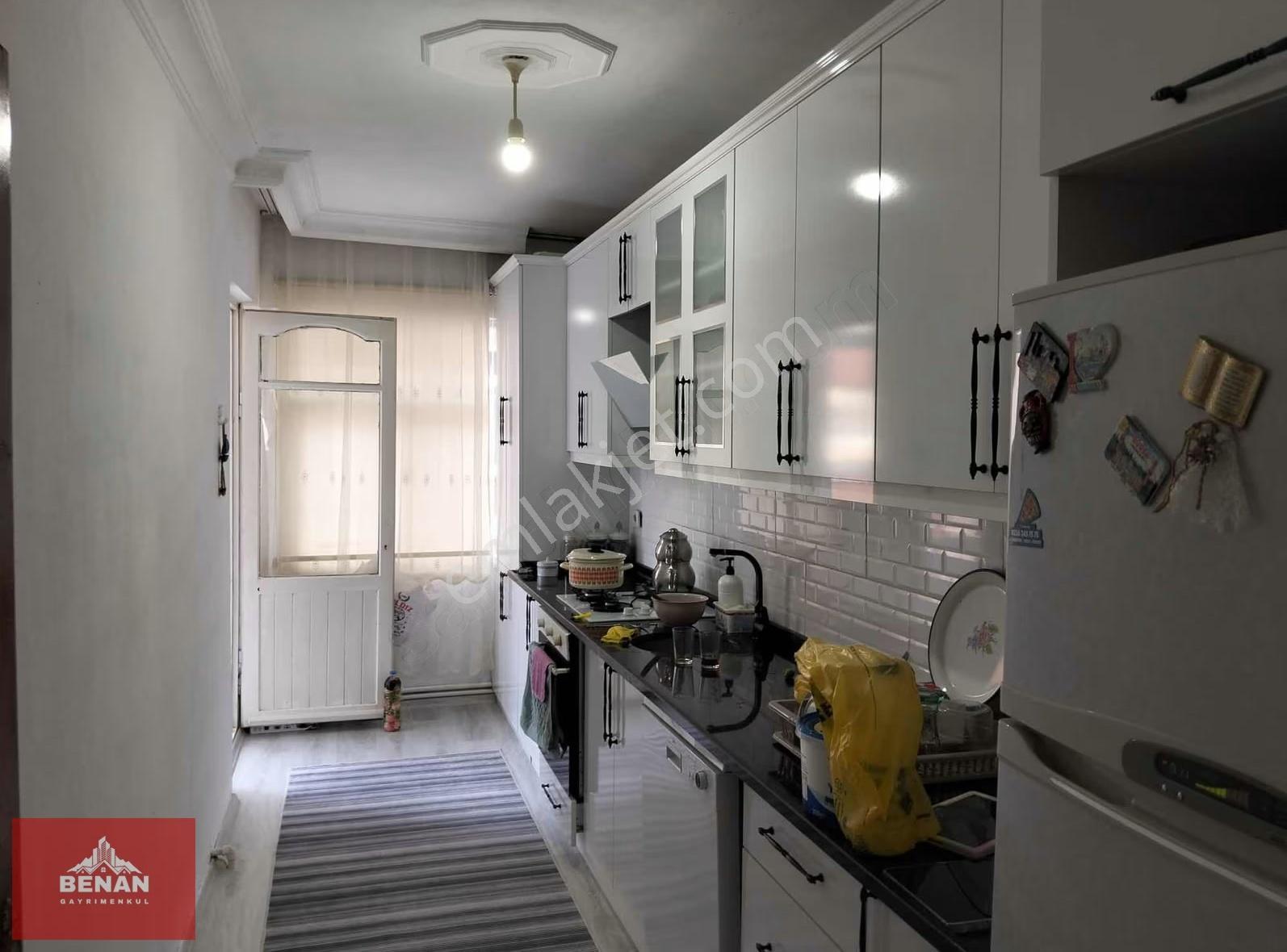 Çınarcık Tam Merkezinde Satılık 3+1 İçerisi Yenilenmiş Daire - Görsel 3