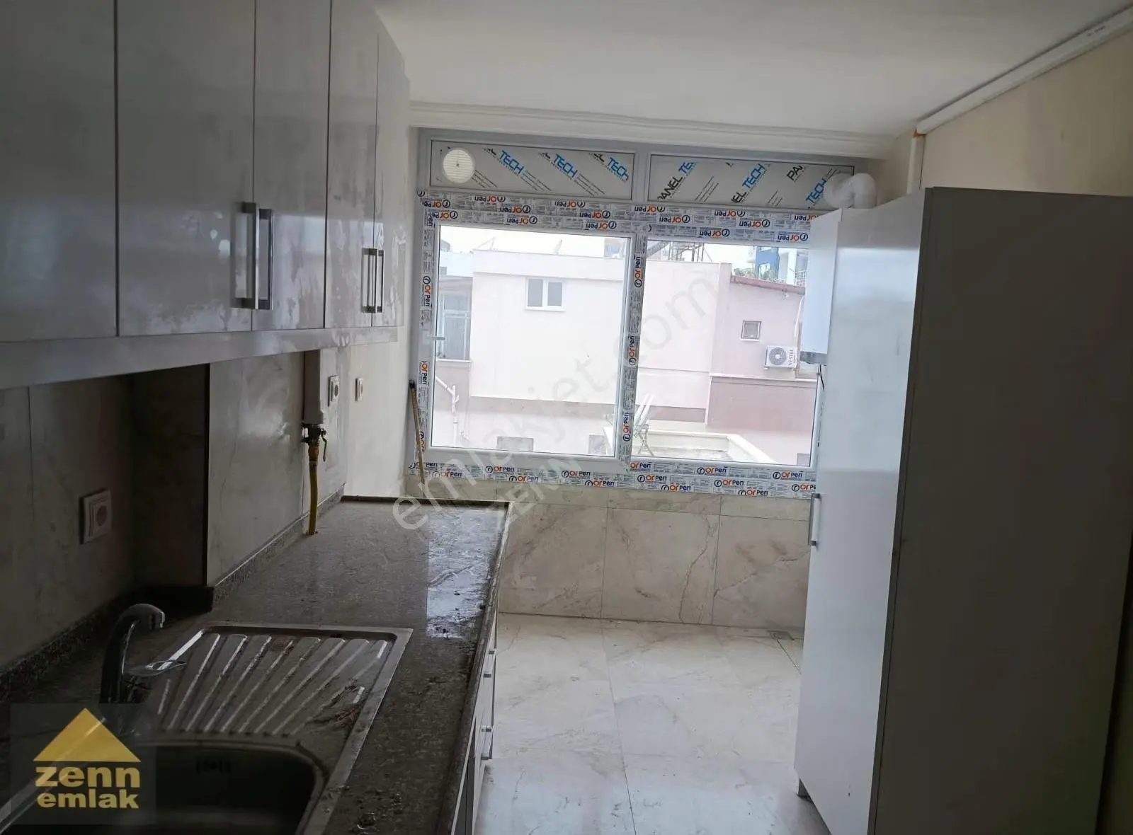 Erdemli De Kıralık 3*1 Dogalgazlı Daire - Görsel 3