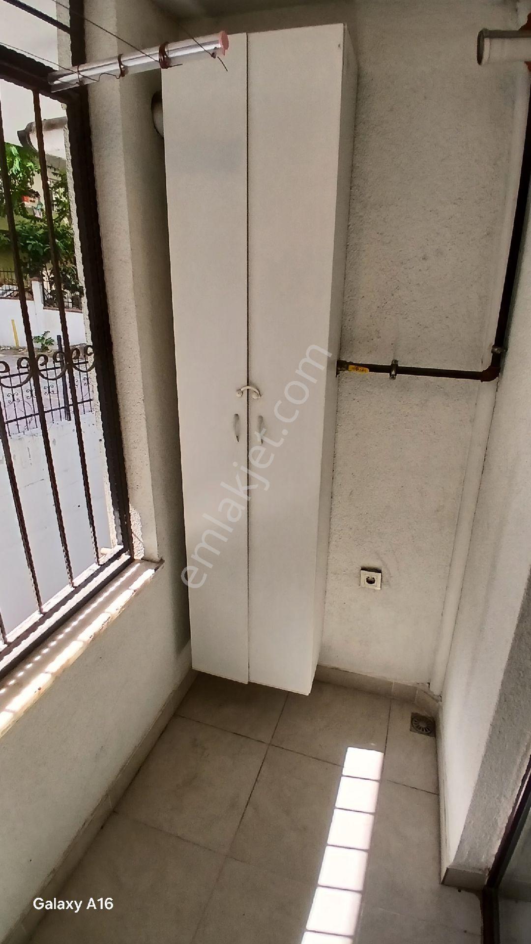 Bahçelievler Devlet Hastahane Yakını Konak Sokak Otoparklı - Görsel 13